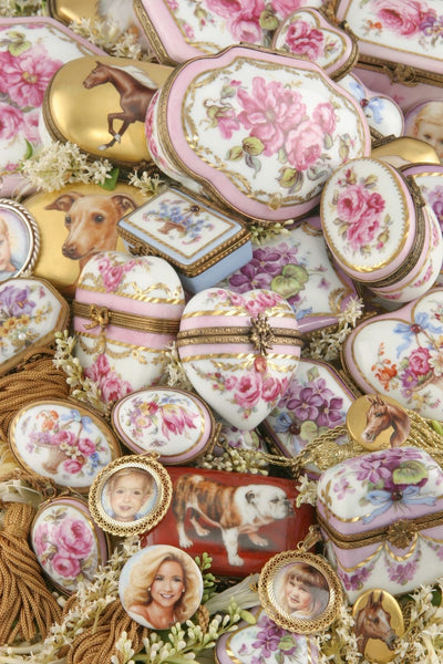 Porcelain bells, trinkets & decor