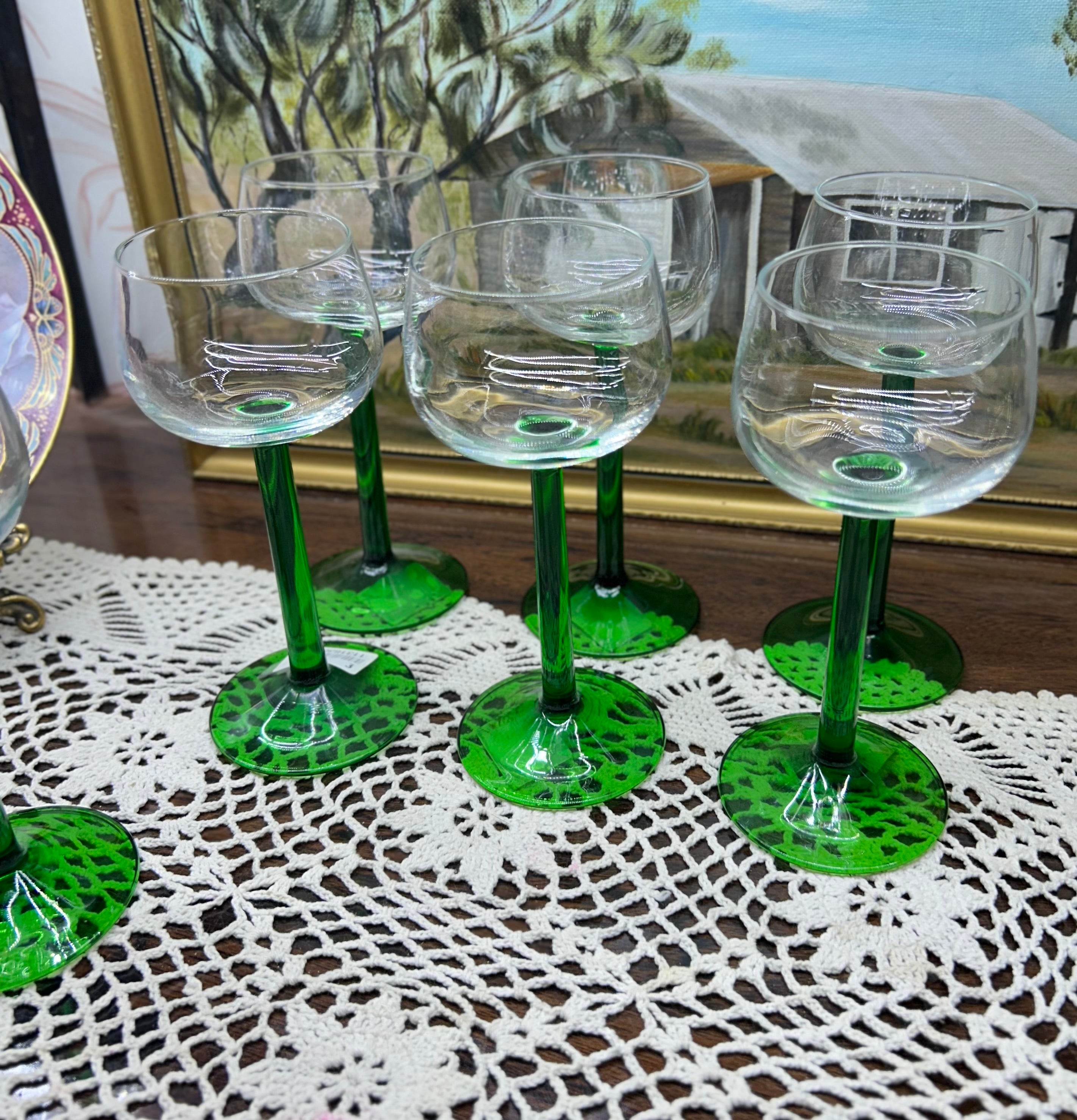Luminarc wine glasses featuring distinctive green stems and bases — Set of 7