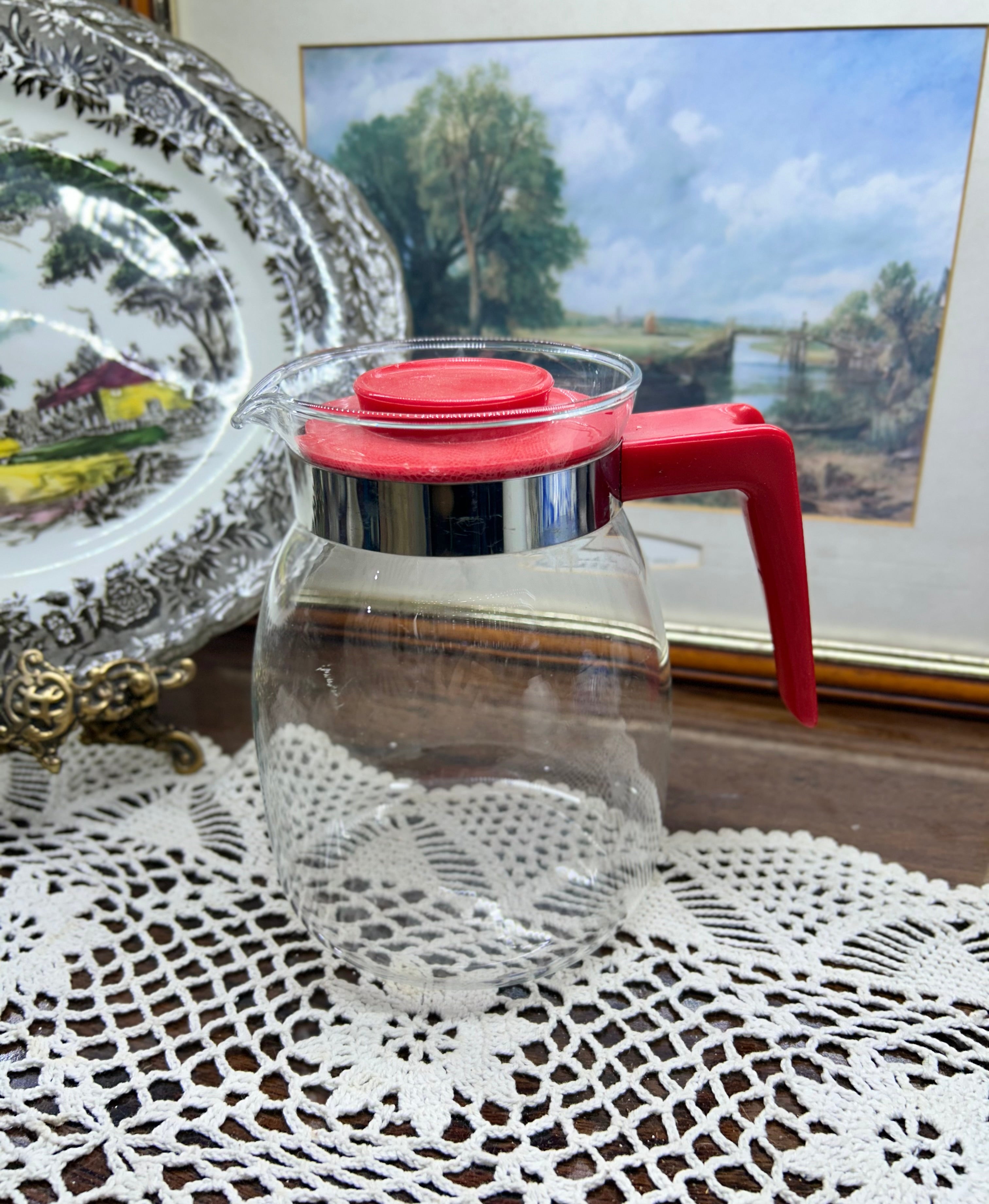 Melitta classic tall glass jug with red plastic handle