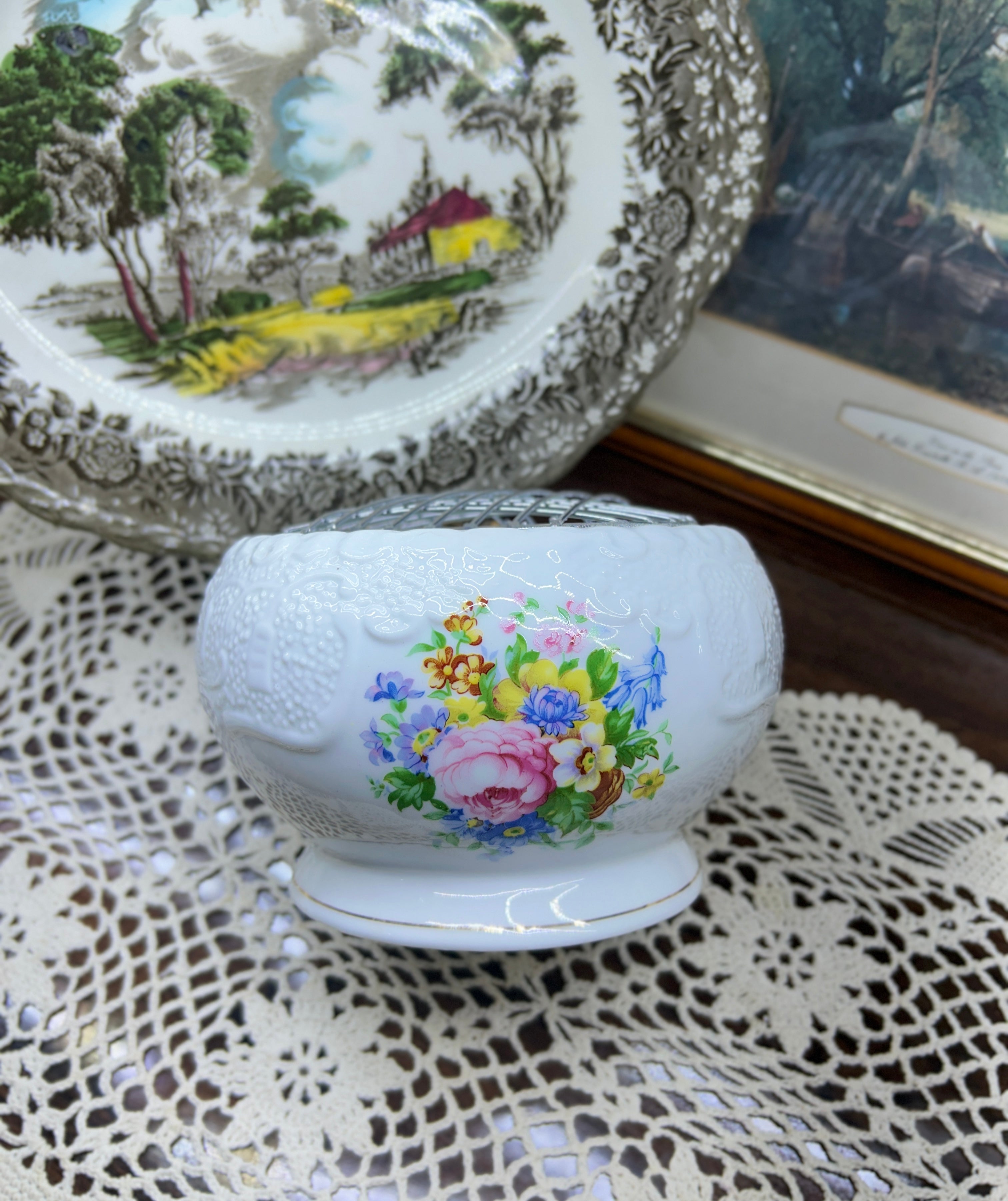 Vintage floral porcelain ROSE BOWL with etched floral motifs
