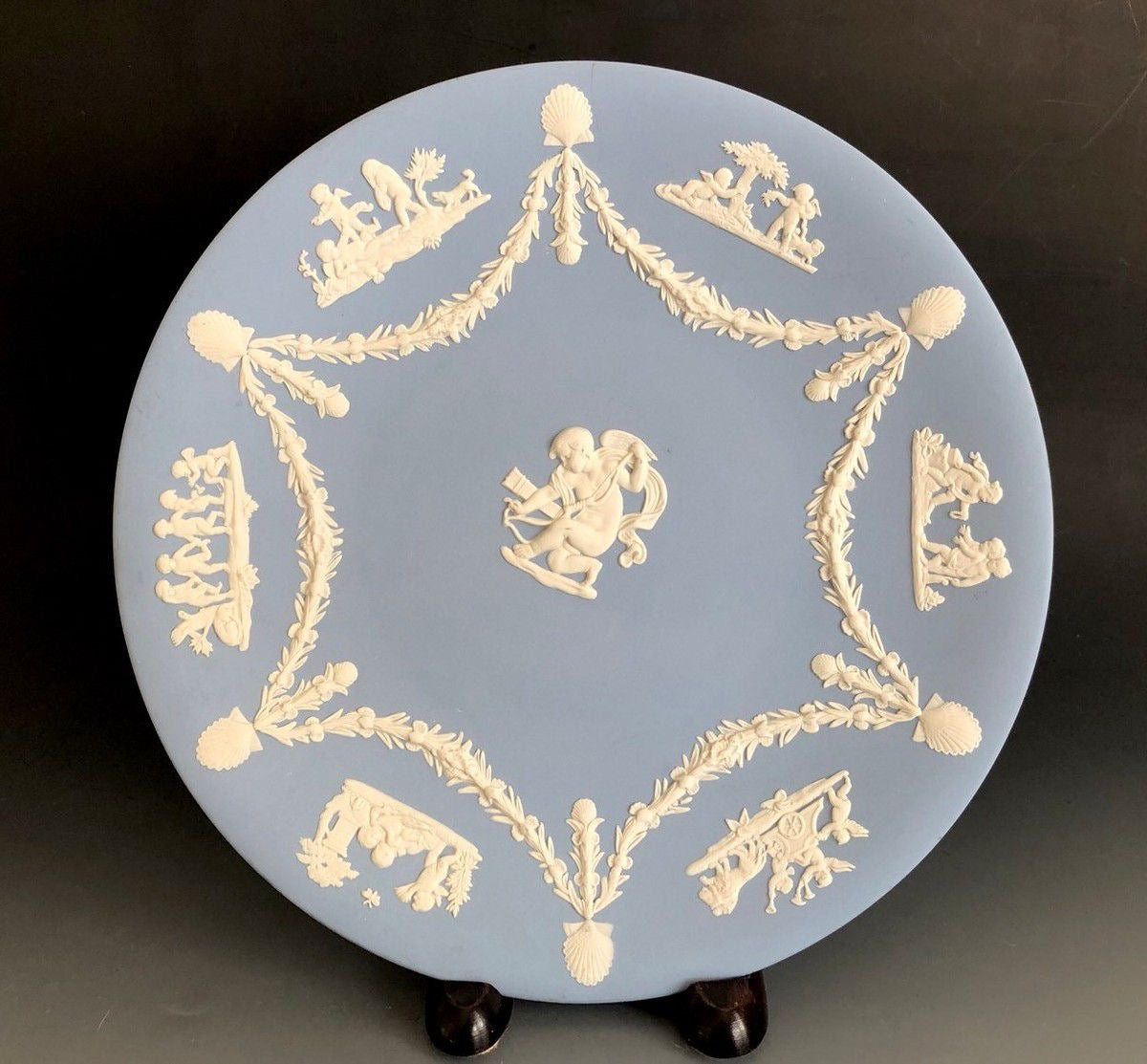 Vintage Wedgwood blue jasperware display plate — featuring classical white bas-relief cherub scenes (RARE FIND)