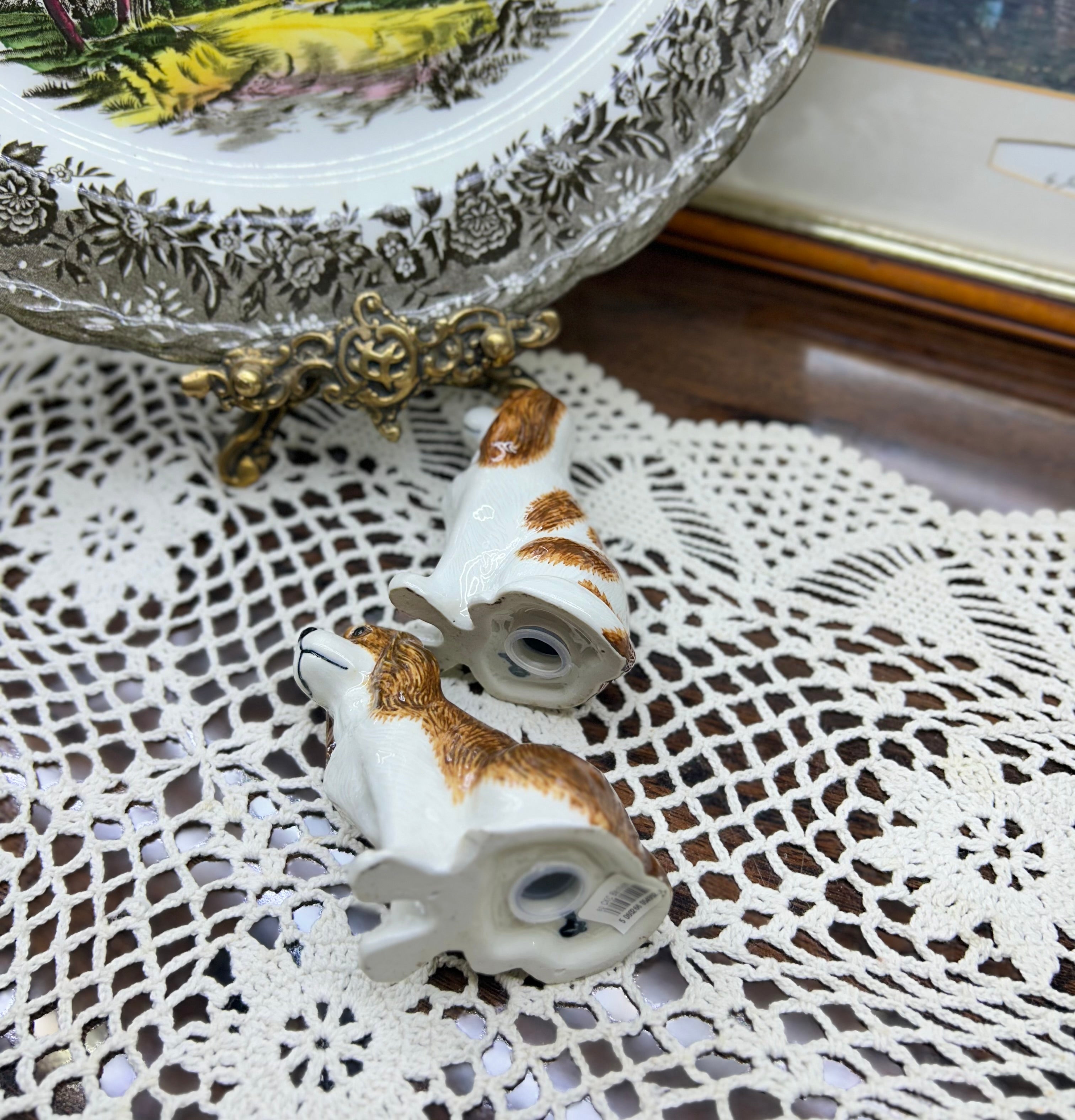 Quail Ceramics Blenheim Cavalier King Charles Spaniel salt and pepper shakers.