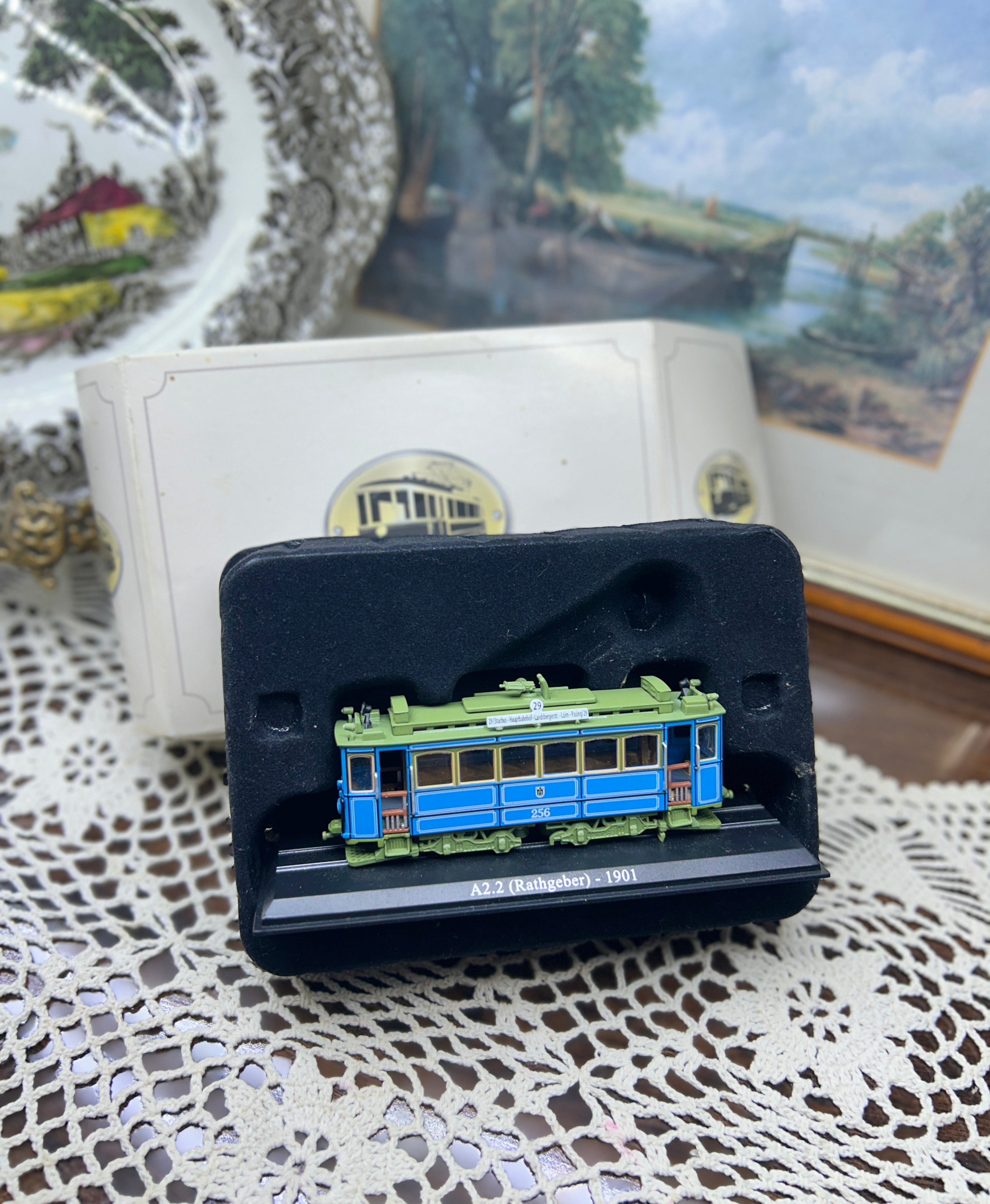 1/87 scale Atlas Editions A2.2 Rathgeber 1901 model tram