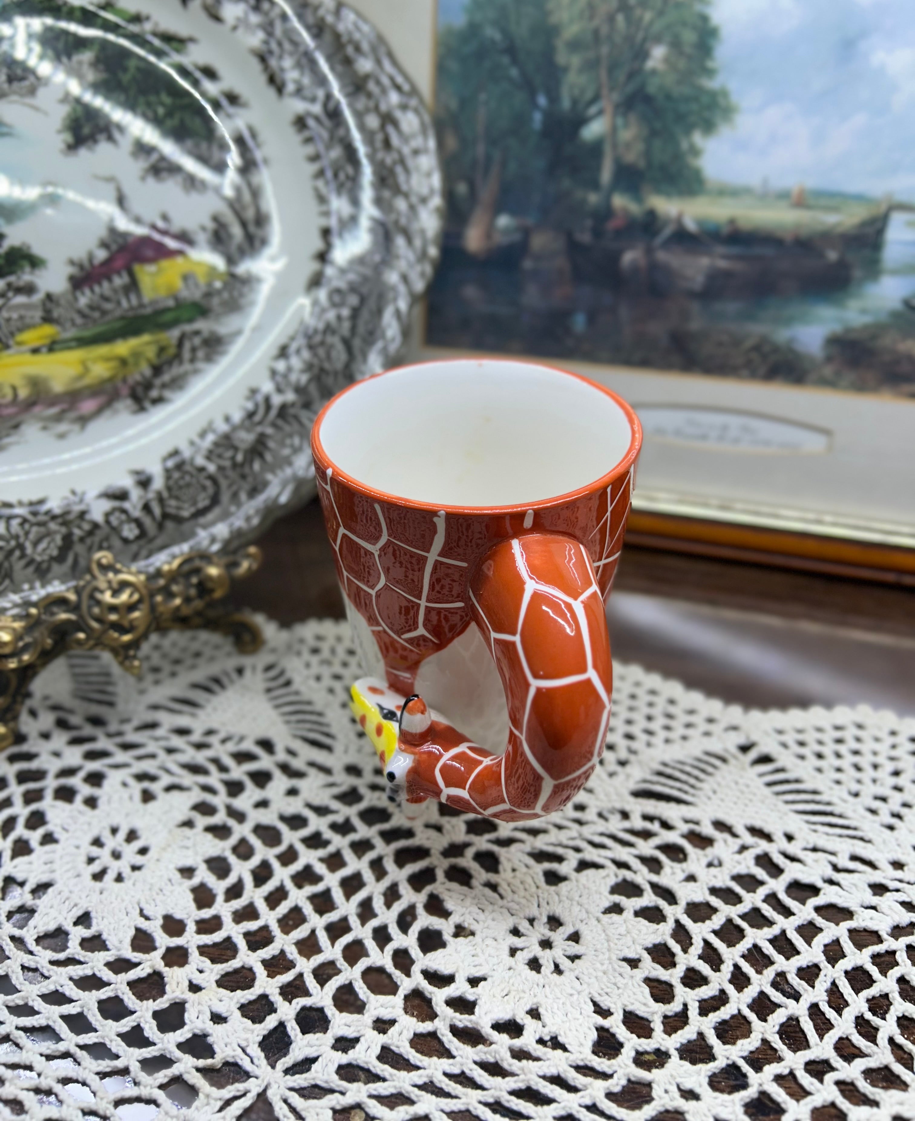 3D Giraffe Ceramic Coffee Mug with a hand-painted design