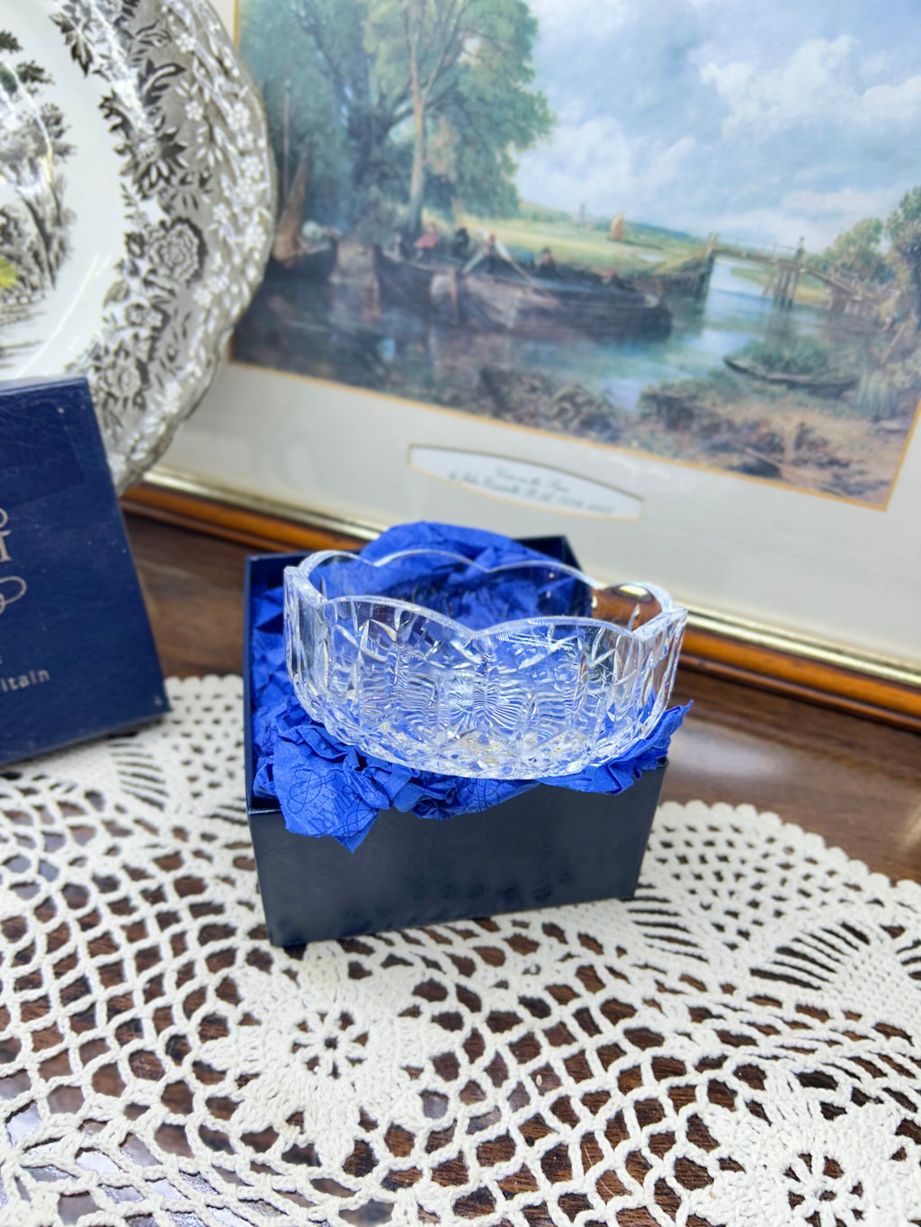 Stuart 24% lead Crystal cut bowl, featuring intricate patterns