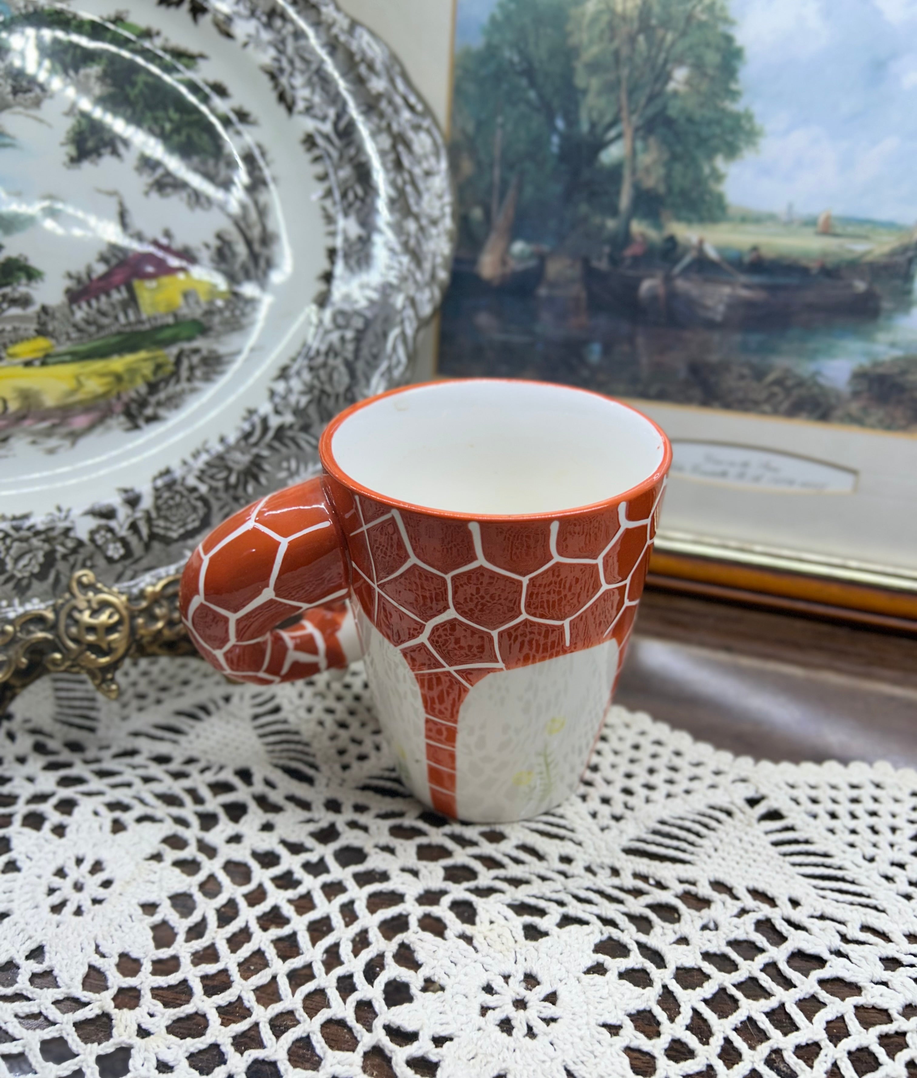 3D Giraffe Ceramic Coffee Mug with a hand-painted design