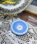 Wedgwood Jasperware trinket —  featuring the City of York coat of arms in white relief