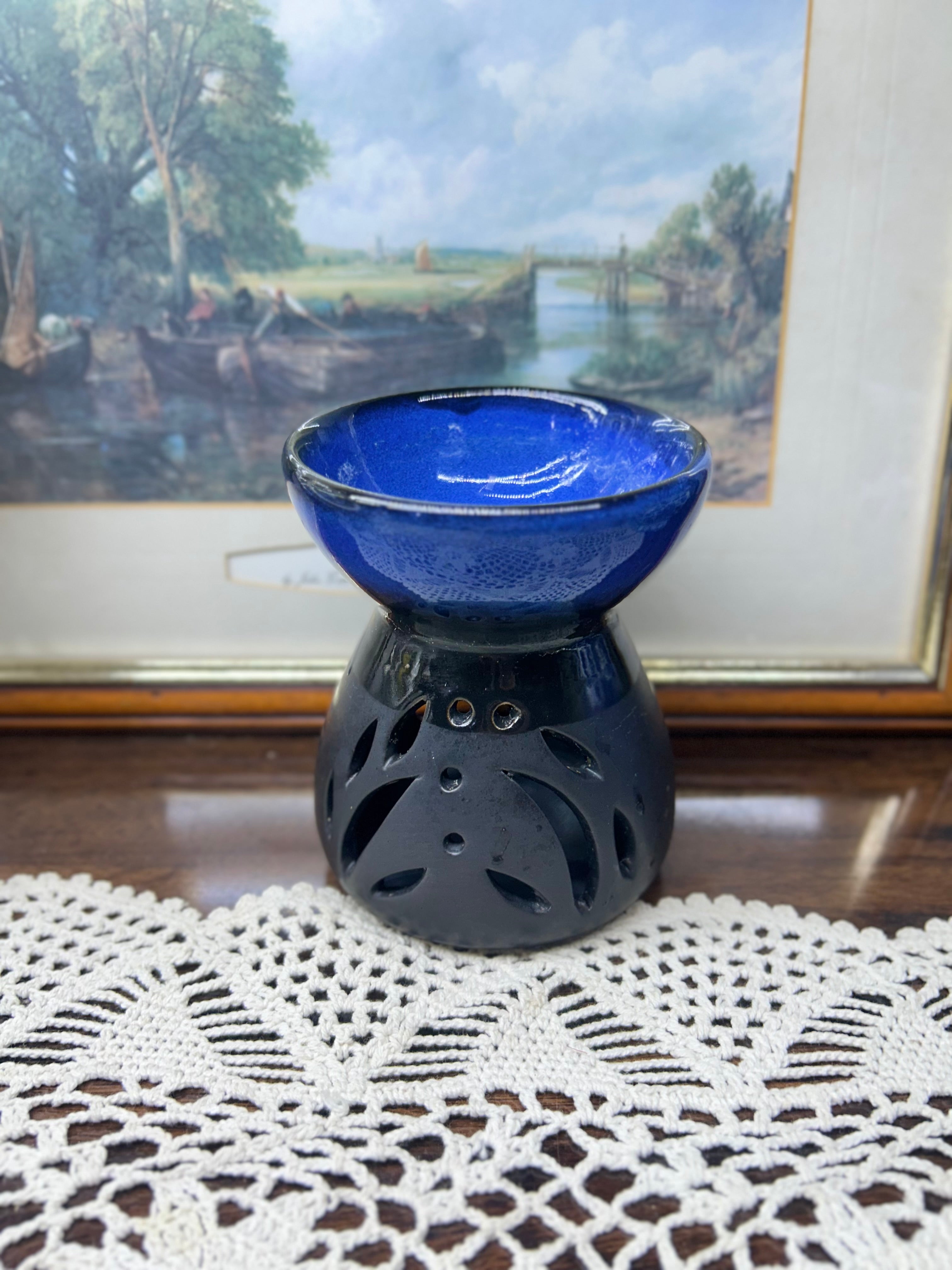 Ceramic blue  hand-painted oil diffuser/burner