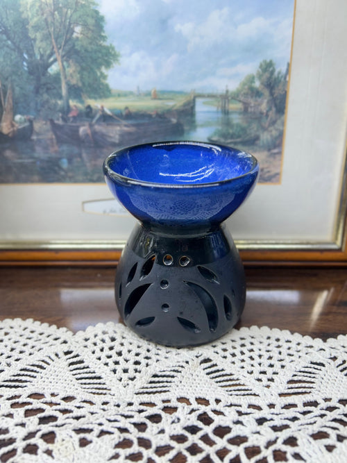 Ceramic blue  hand-painted oil diffuser/burner