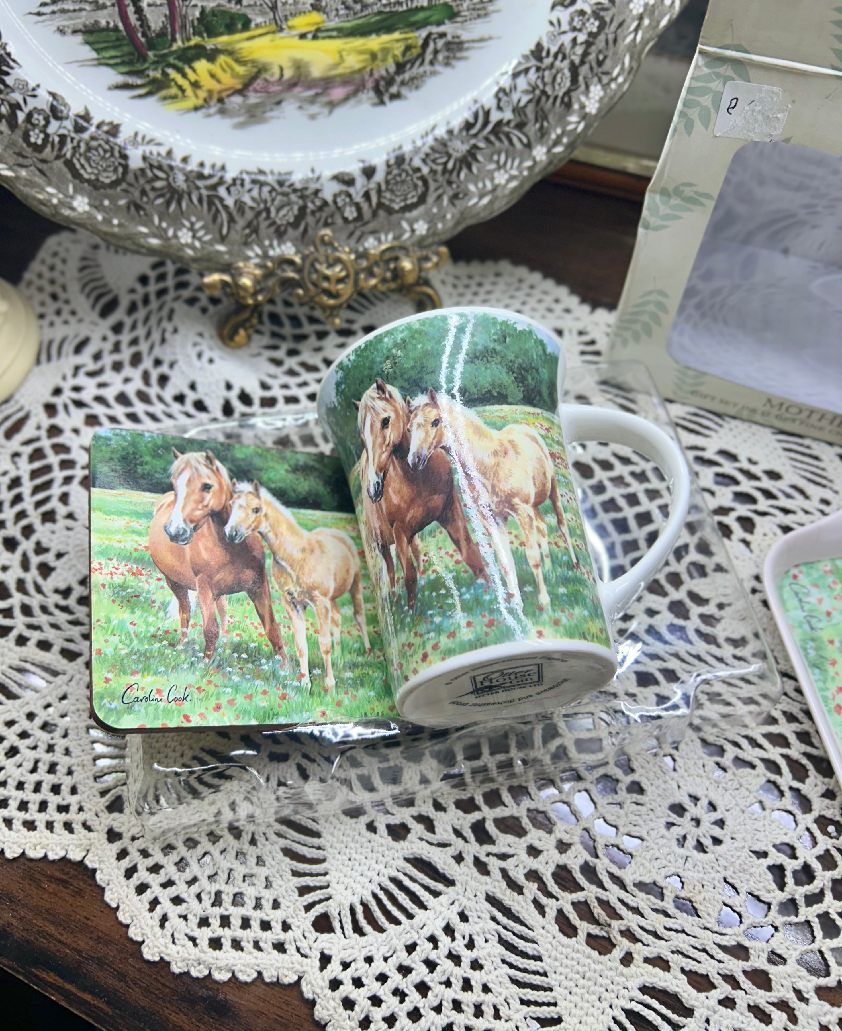 Countryside Collection Mother and Foal gift set — boxed
