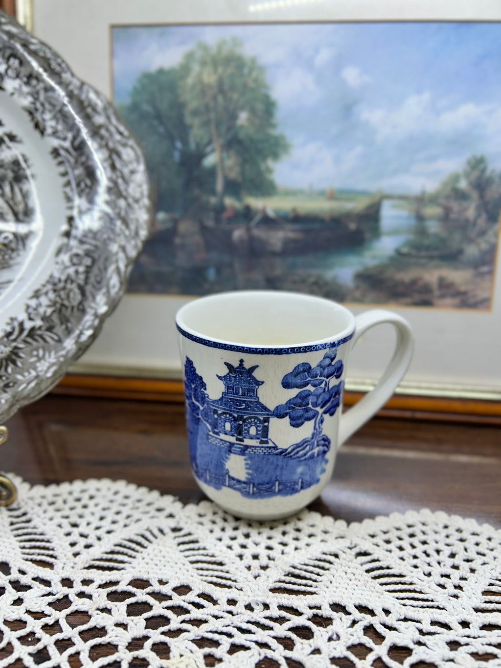 Vintage Johnson Brothers Willow Blue earthenware coffee mug