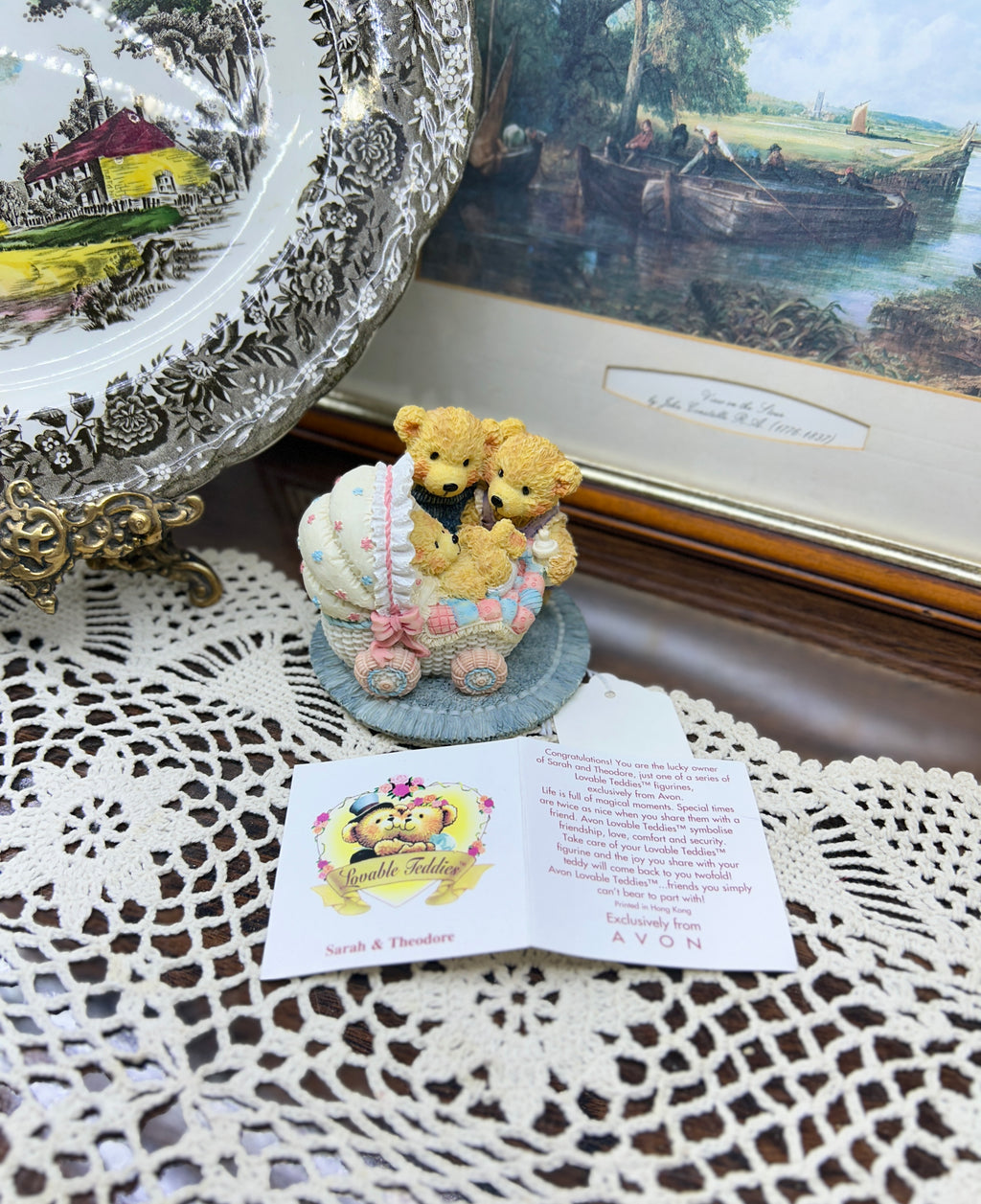 Avon Lovable Teddies "NEW ARRIVAL" figurine set — collectible