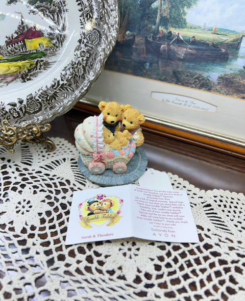 Avon Lovable Teddies "NEW ARRIVAL" figurine set — collectible