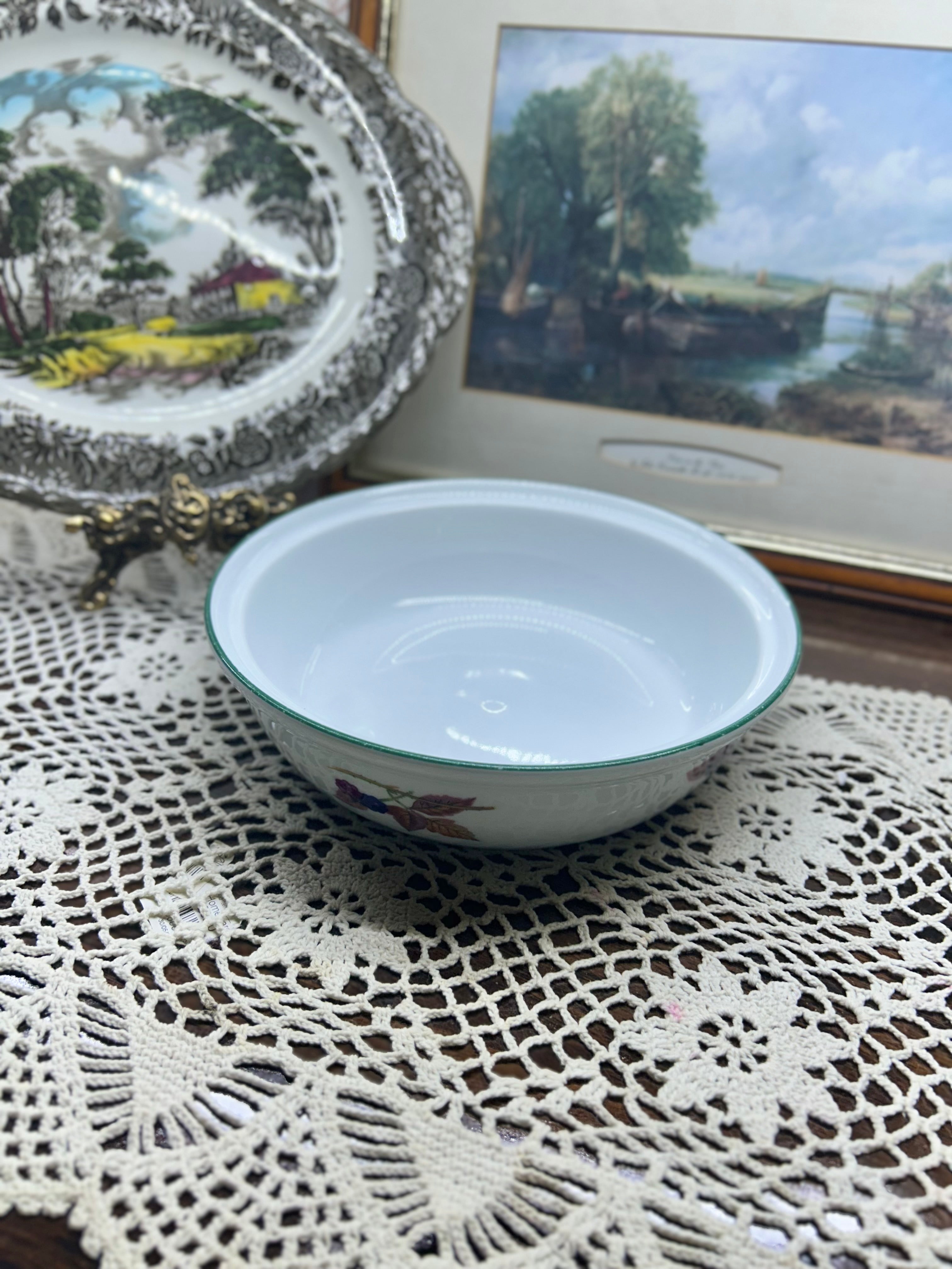 Royal Worcester Fine Porcelain "Evesham" oven-to-tableware baking dish