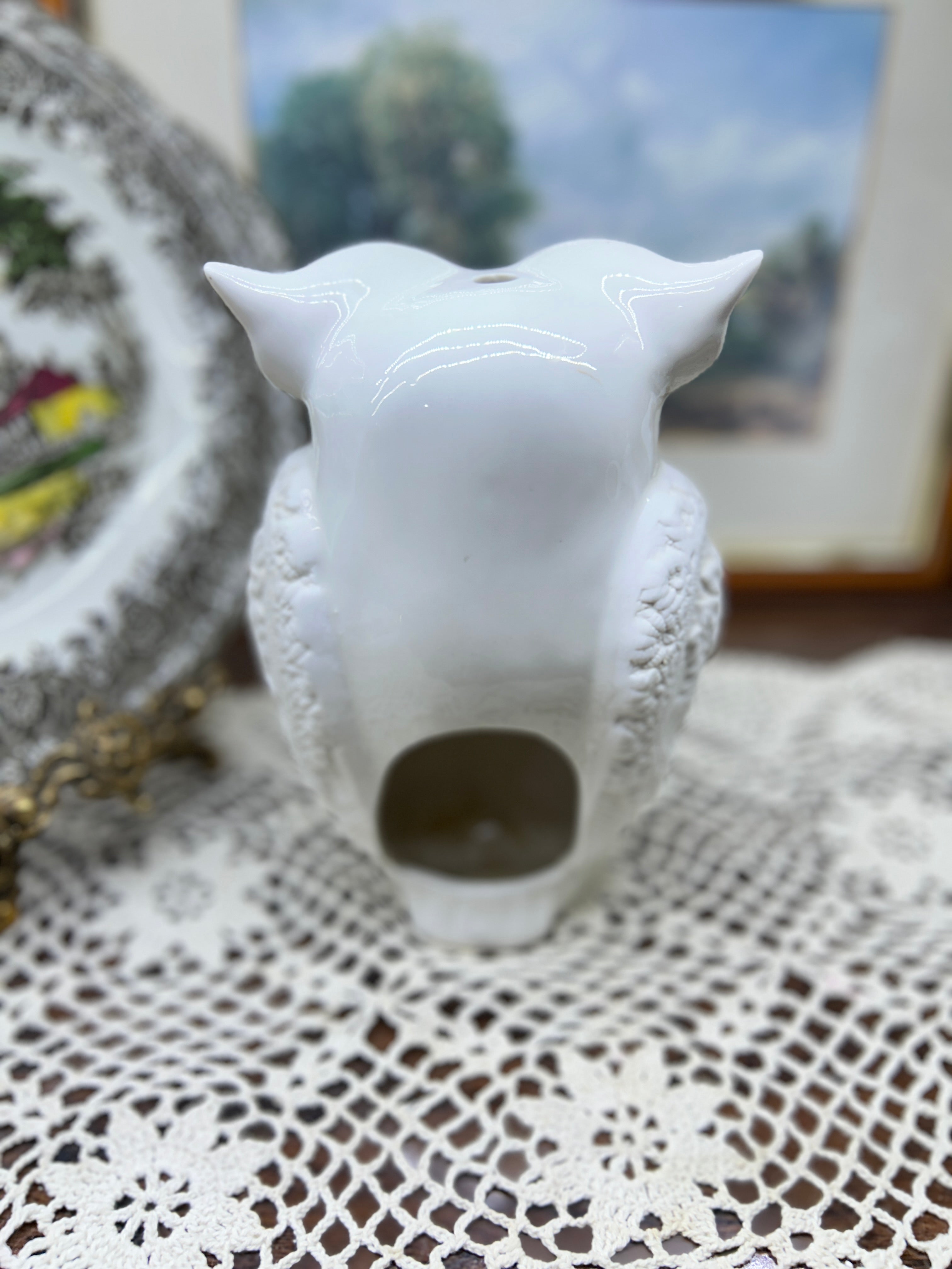 Vintage ceramic owl shaped large candle holder with intricate cut-out patterns 9”