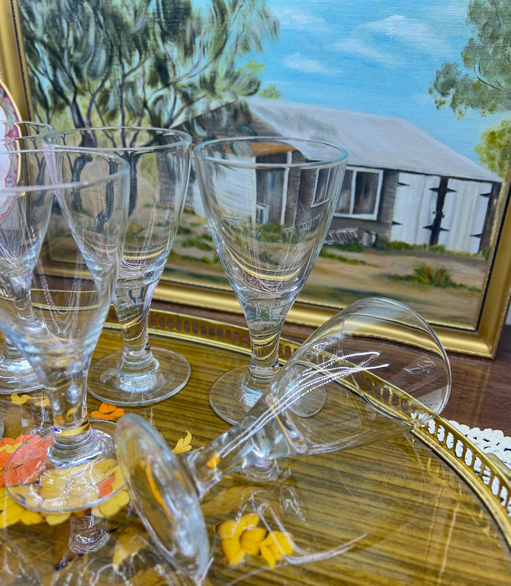 Vintage Fostoria stemware glasses with a distant teardrop bubble in the stem — Set of 6
