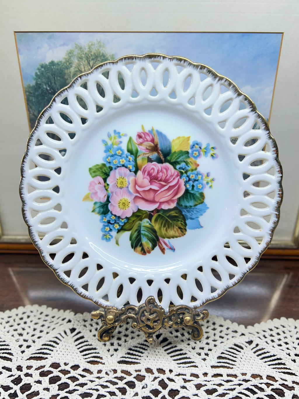 Vintage decorative Minerva Collection "Flowers of Love Devotion" plate