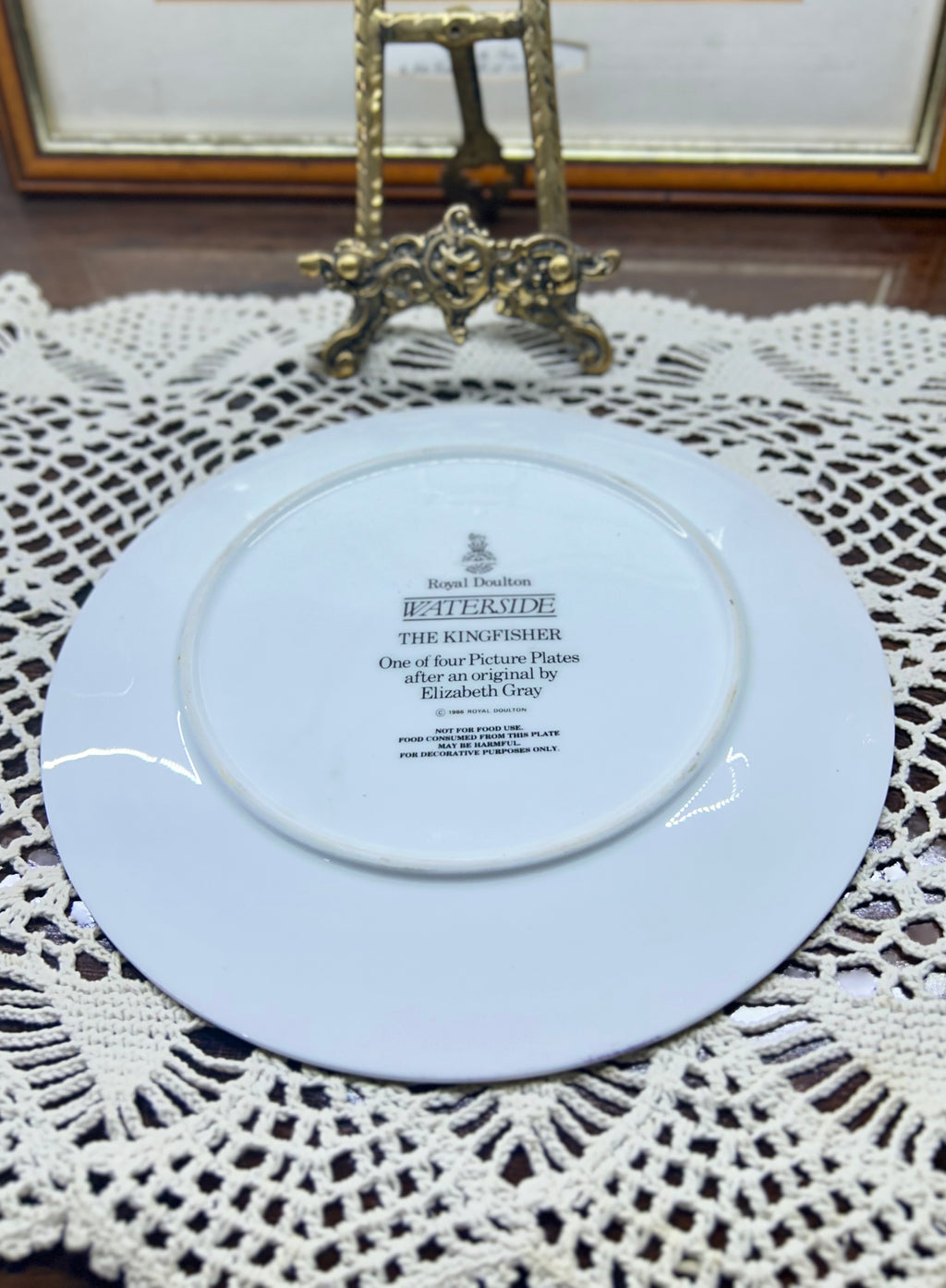 Vintage wall decorative Royal Doulton collector plate titled "The Riverside Kingfisher" — England