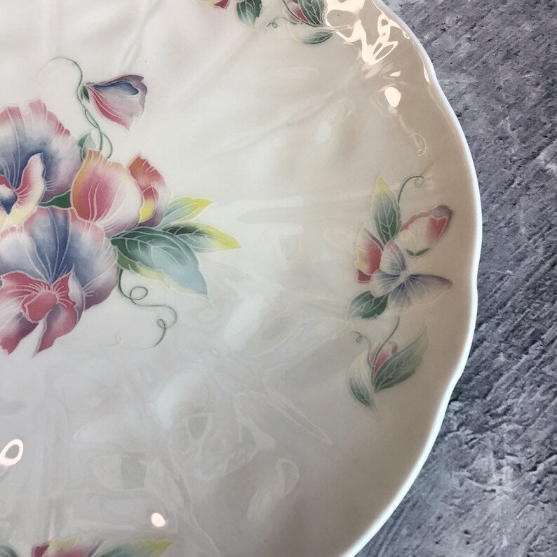 Vintage Aynsley Fine English Bone China “Little Sweetheart” Pattern 8” — England