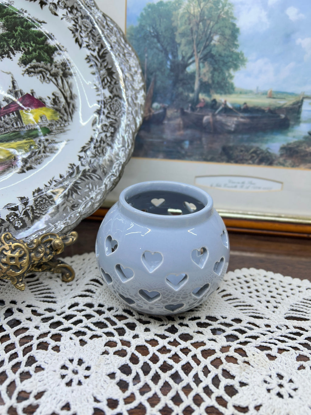 Mini ceramic tea light candle holder with Cutwork design 3”
