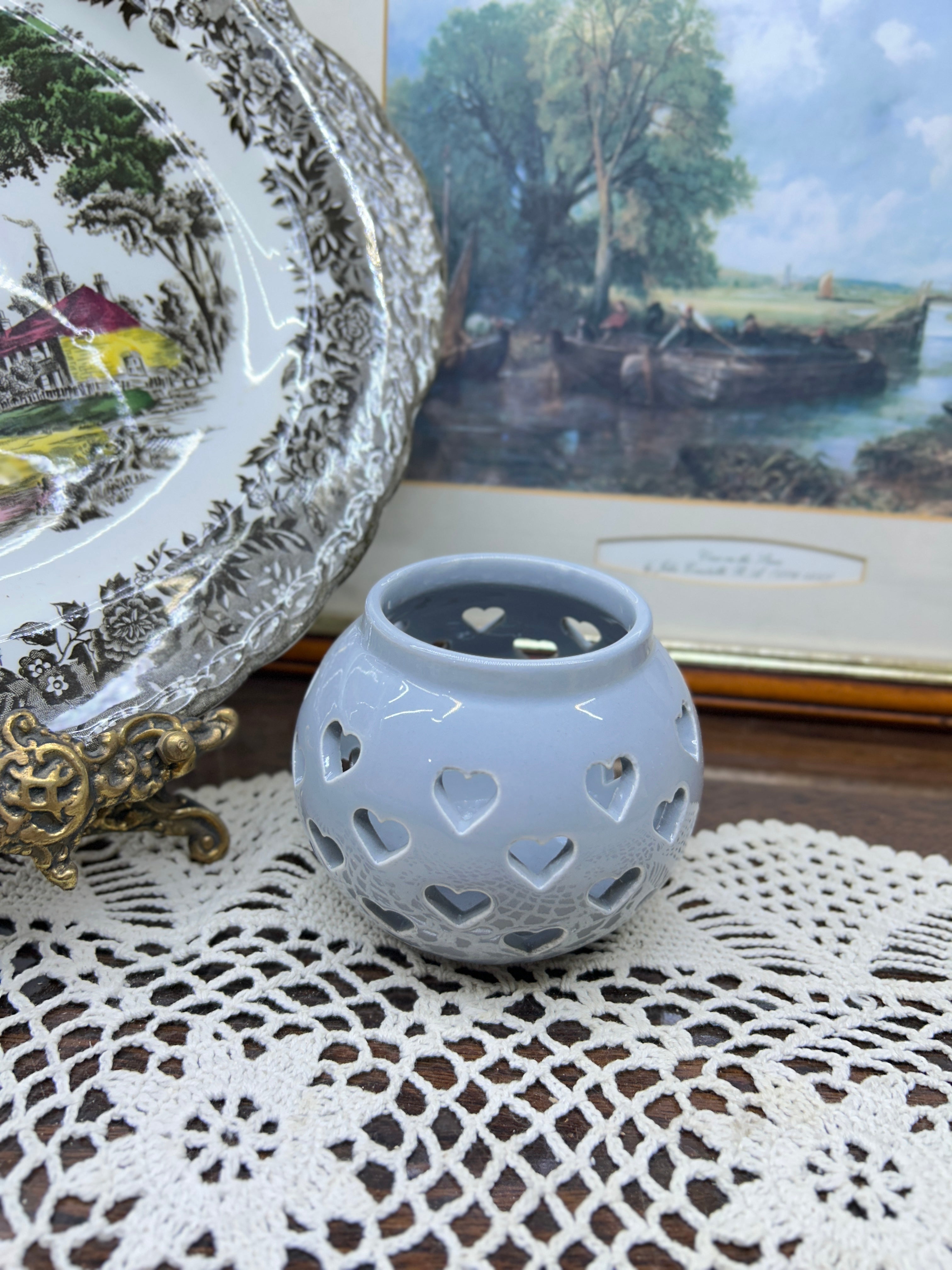 Mini ceramic tea light candle holder with Cutwork design 3”