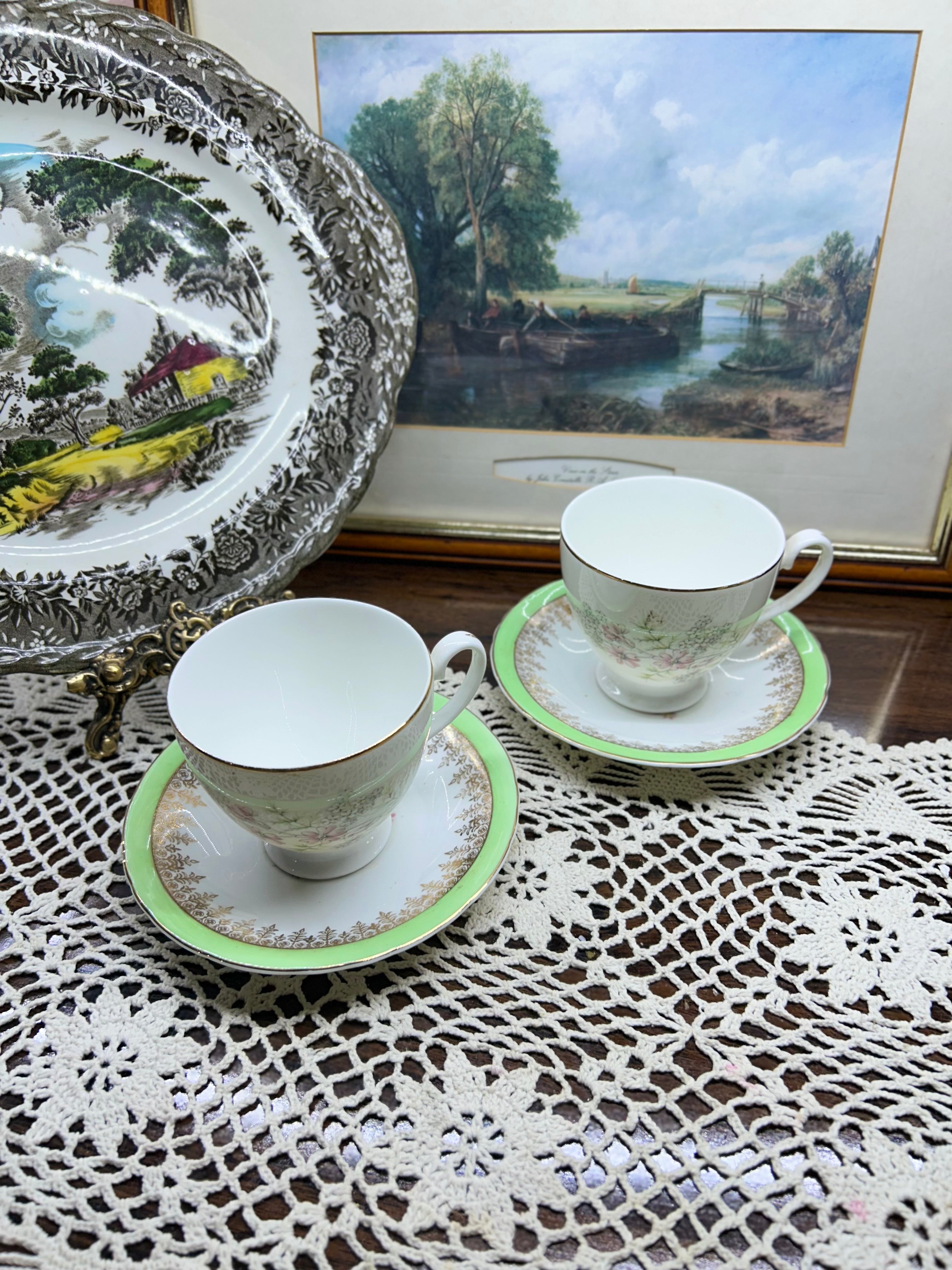 Vintage cup & saucer set in the delicate floral pattern