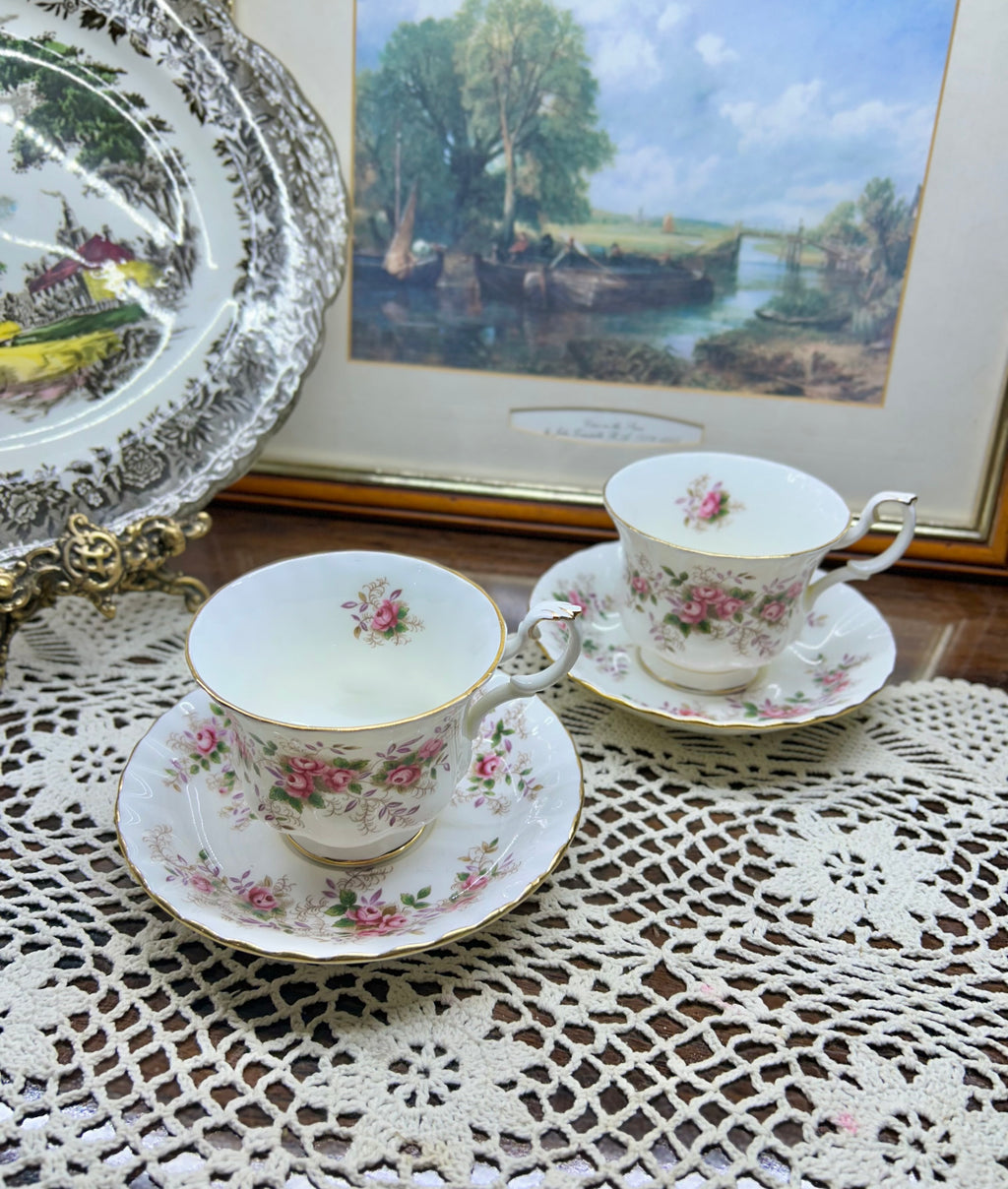 Royal Albert “Lavender Rose” tea cup and saucer set, made of fine bone china in England