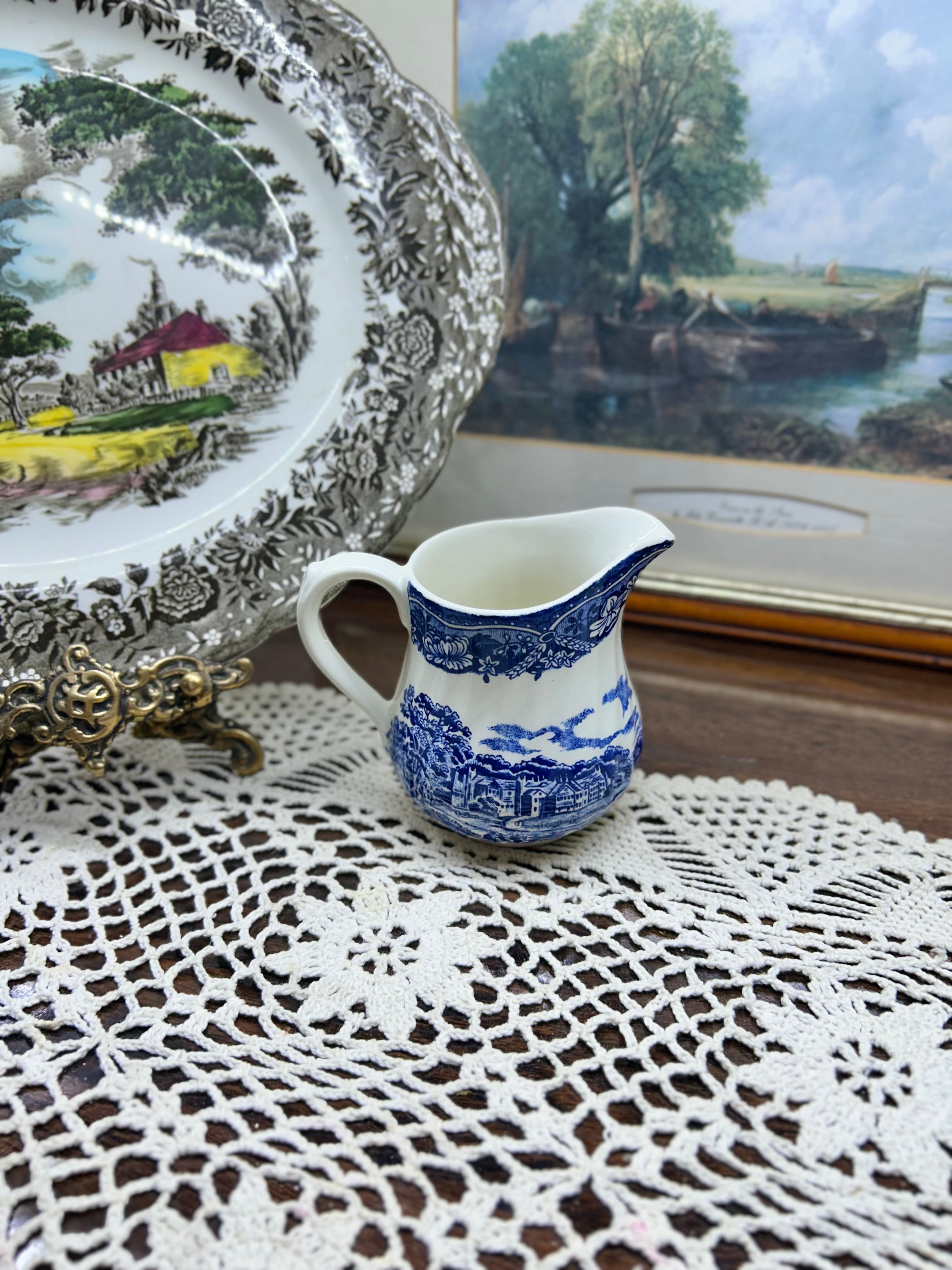 Vintage Barratts “old castle” creamer— England