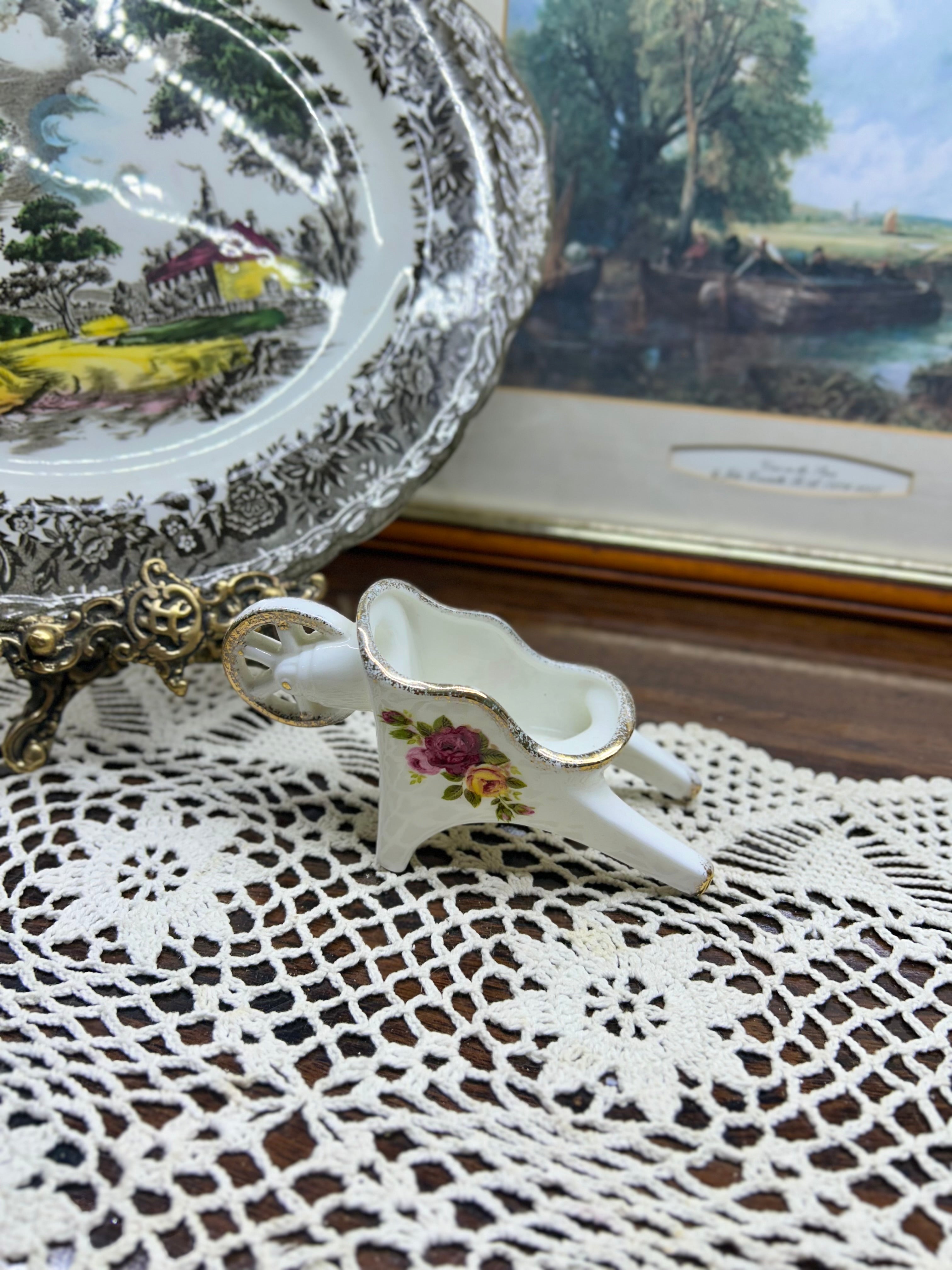 Vintage floral decoration cart