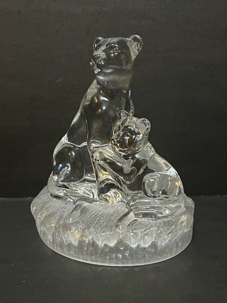 vintage RCR Royal Crystal Rock figurine featuring a clear crystal lioness and cub resting — 6”