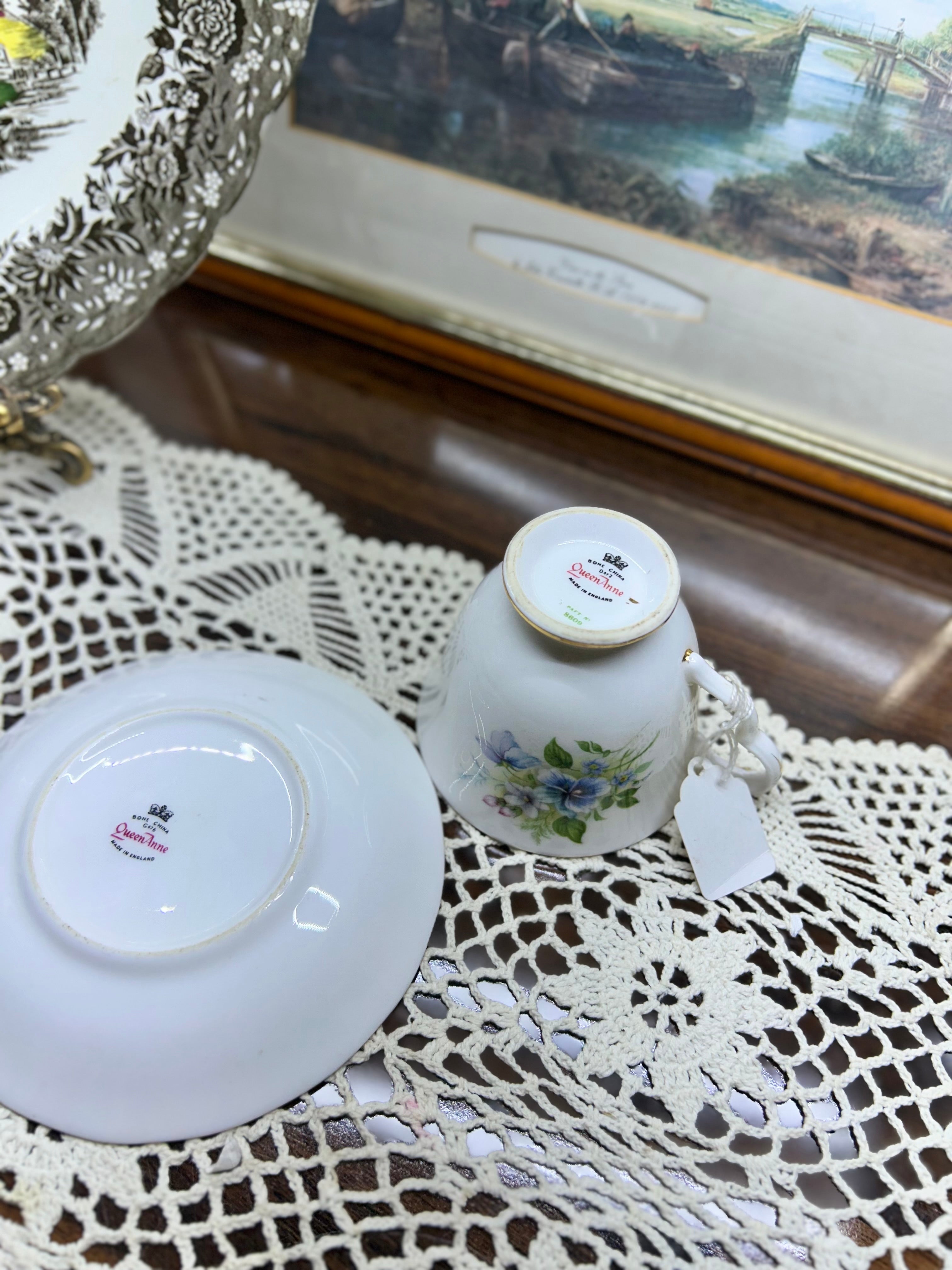 Vintage QUEEN ANNE “Blue pansies” teacup & saucer — England