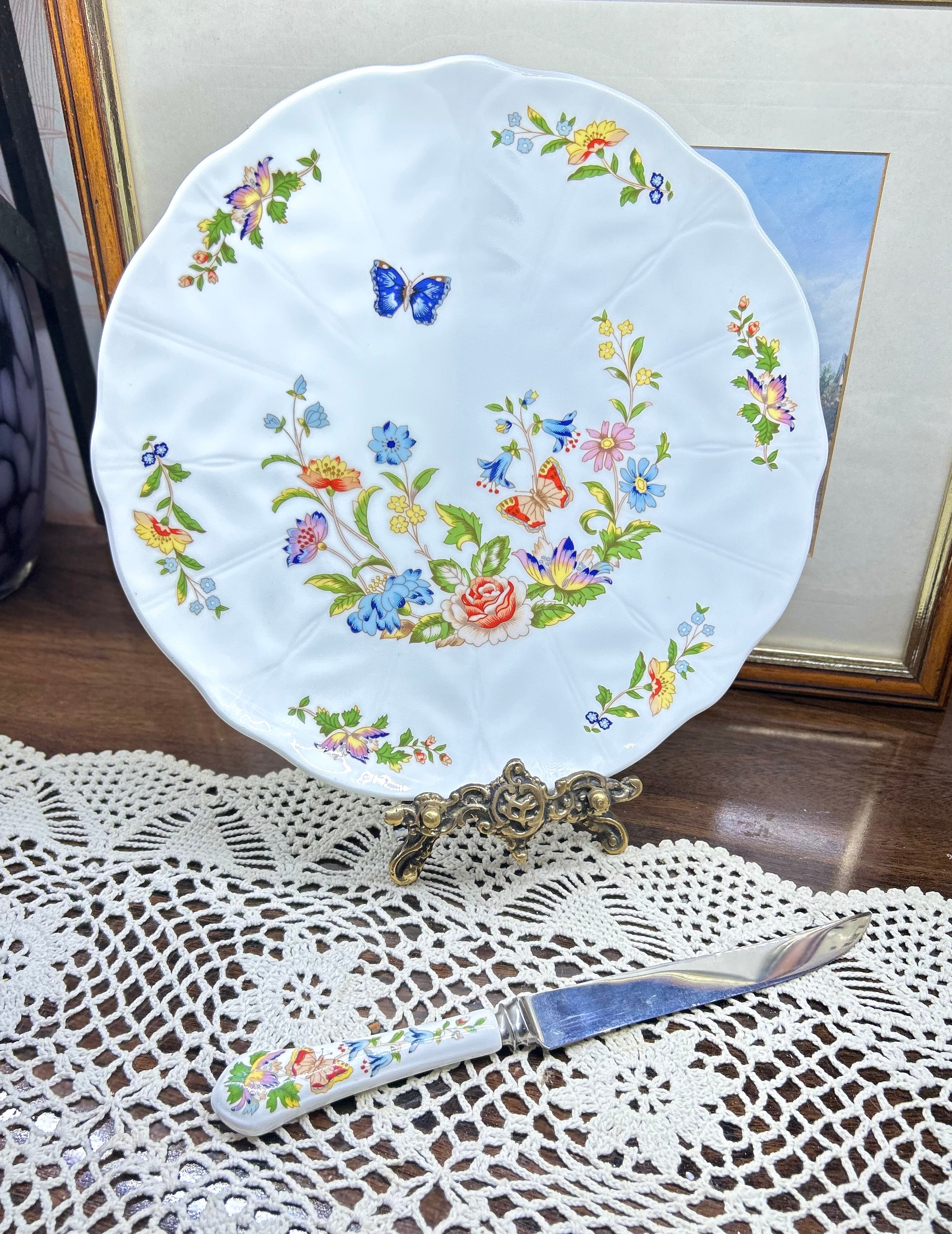 Aynsley “Wild Tudor” cake plate and matching knife — England