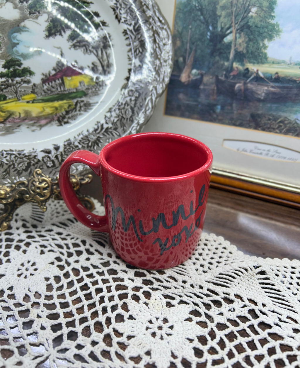 Disney Store Minnie Mouse red ceramic mug