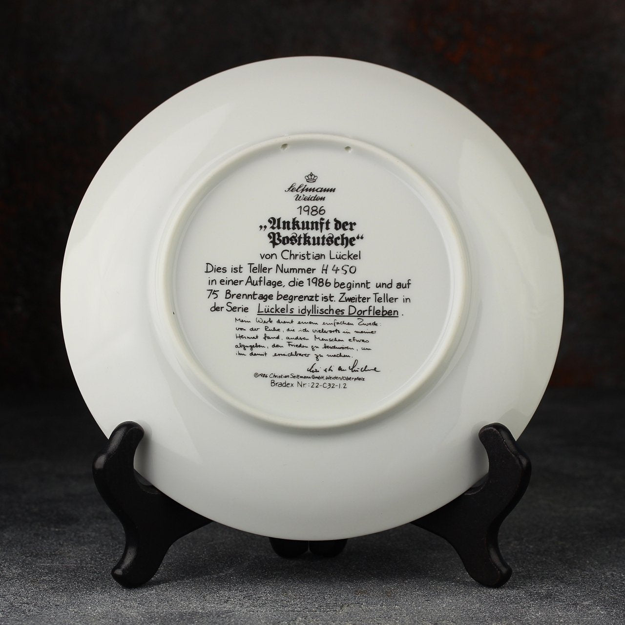 "Arrival of the Stagecoach" Vintage 7” collector’s plate from Lückel’s Idyllic Village Life (Seltmann Weiden, 1987)