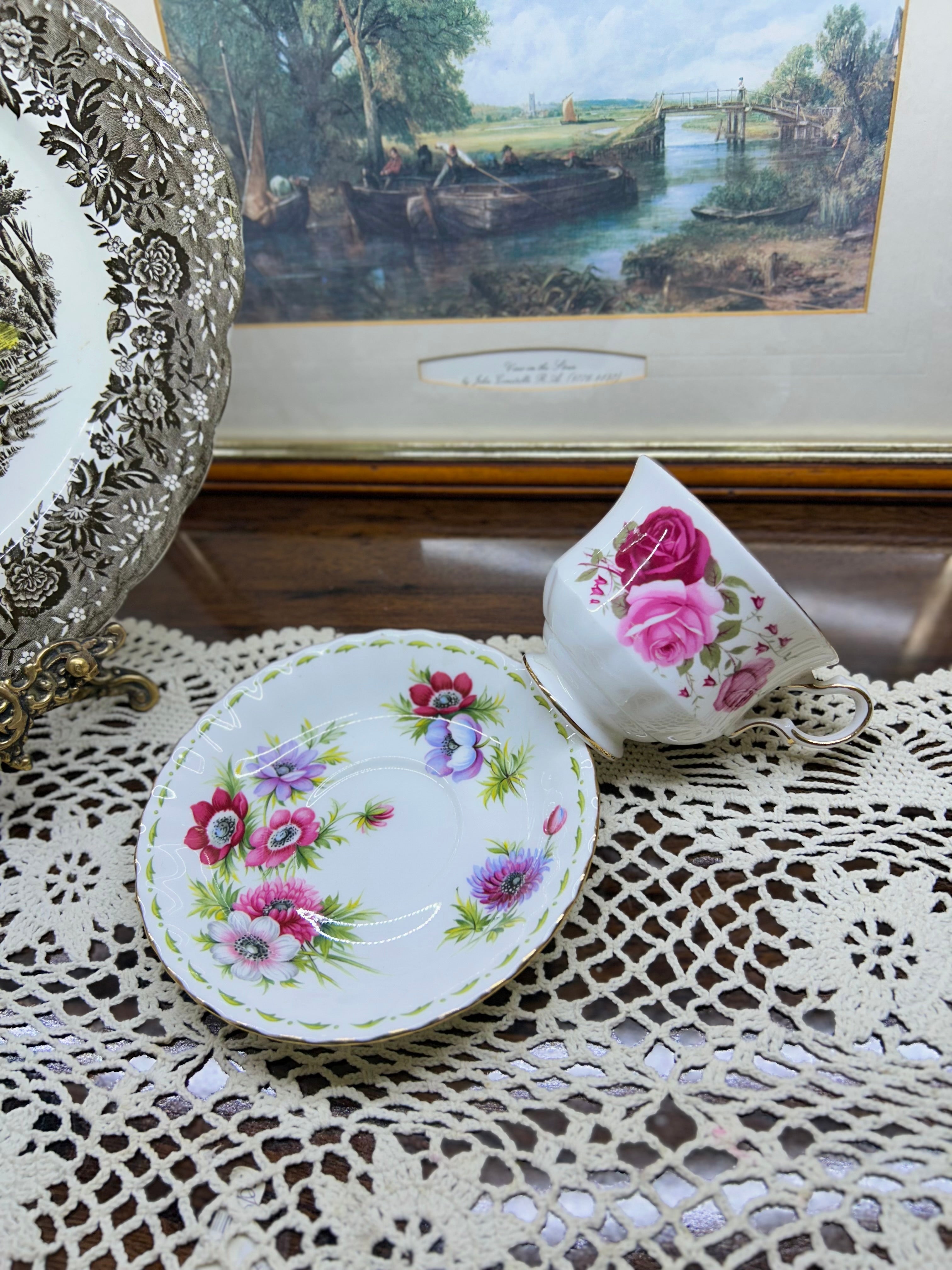 Vintage Royal Albert & Queen Anne teacup and saucer in the "Anemoes" pattern — England