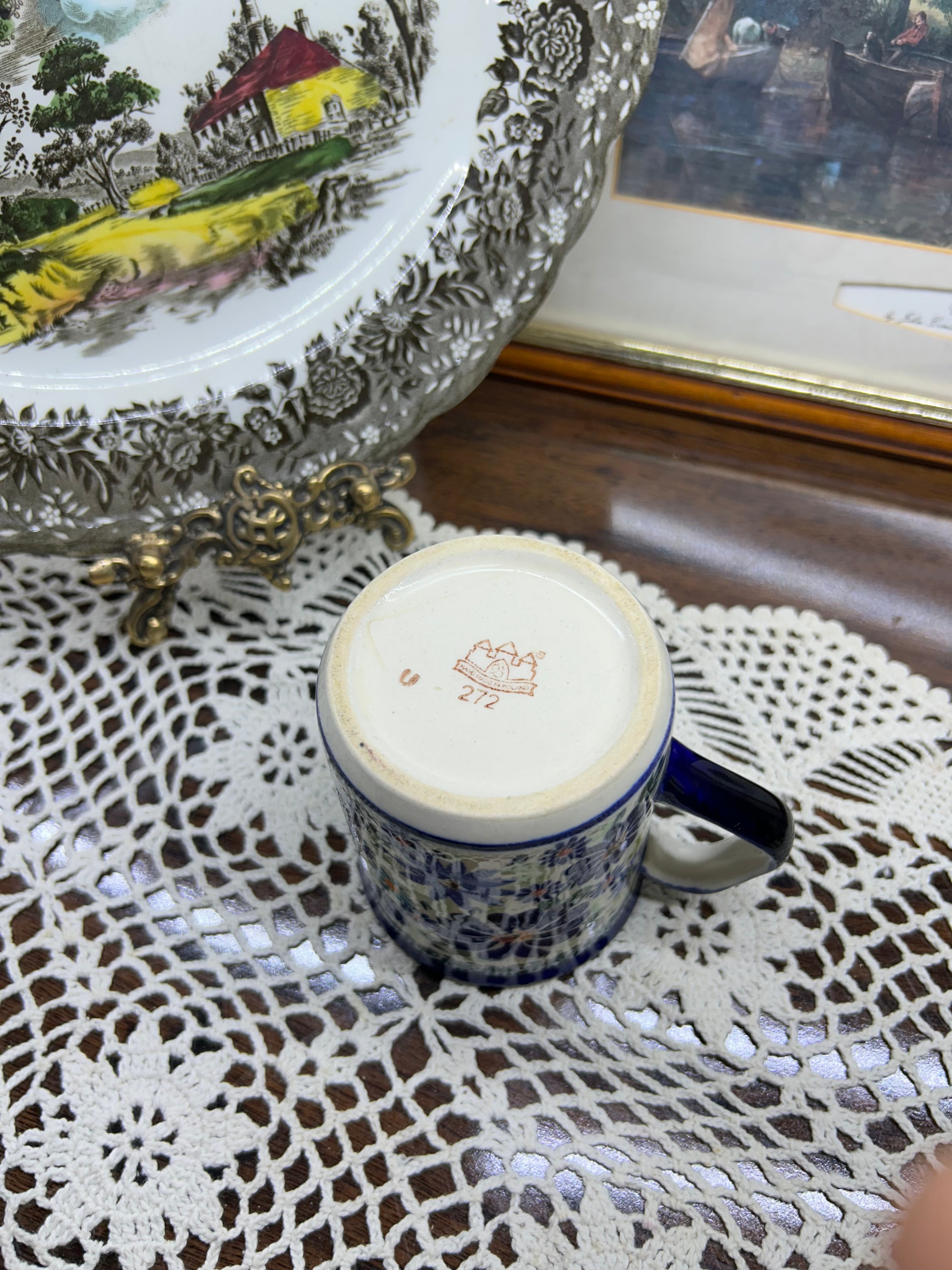 Vintage handpainted cermaic mug — England