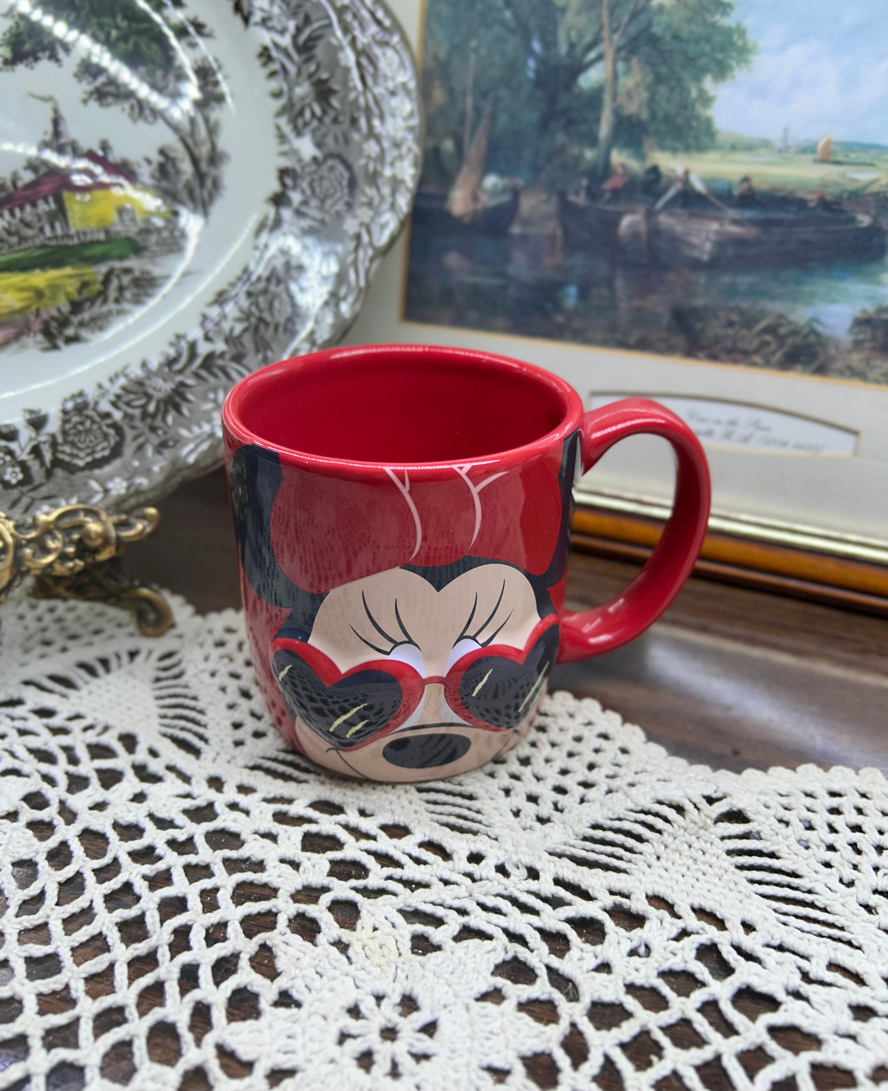Disney Store Minnie Mouse red ceramic mug