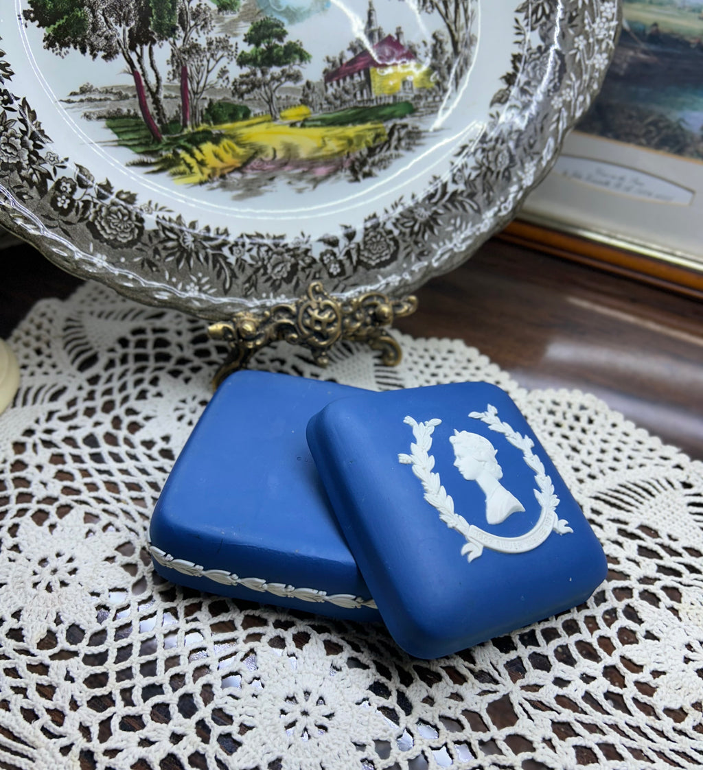 Wedgwood Royal Blue Jasperware Square Candy Box —commemorating the 1977 Queen Elizabeth II Silver Jubilee
