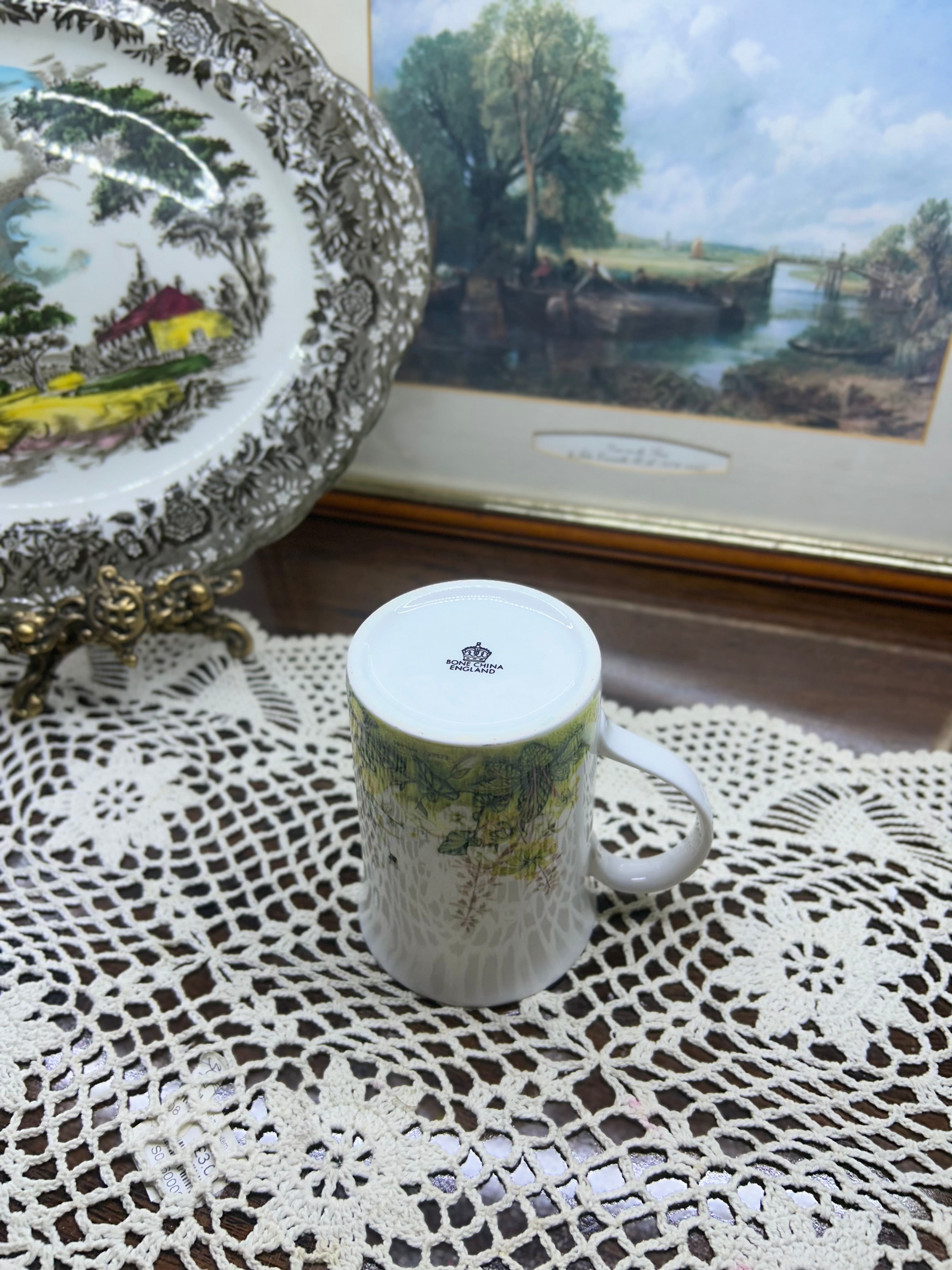 Vintage Fenton “wild roses” mug — fine bone china