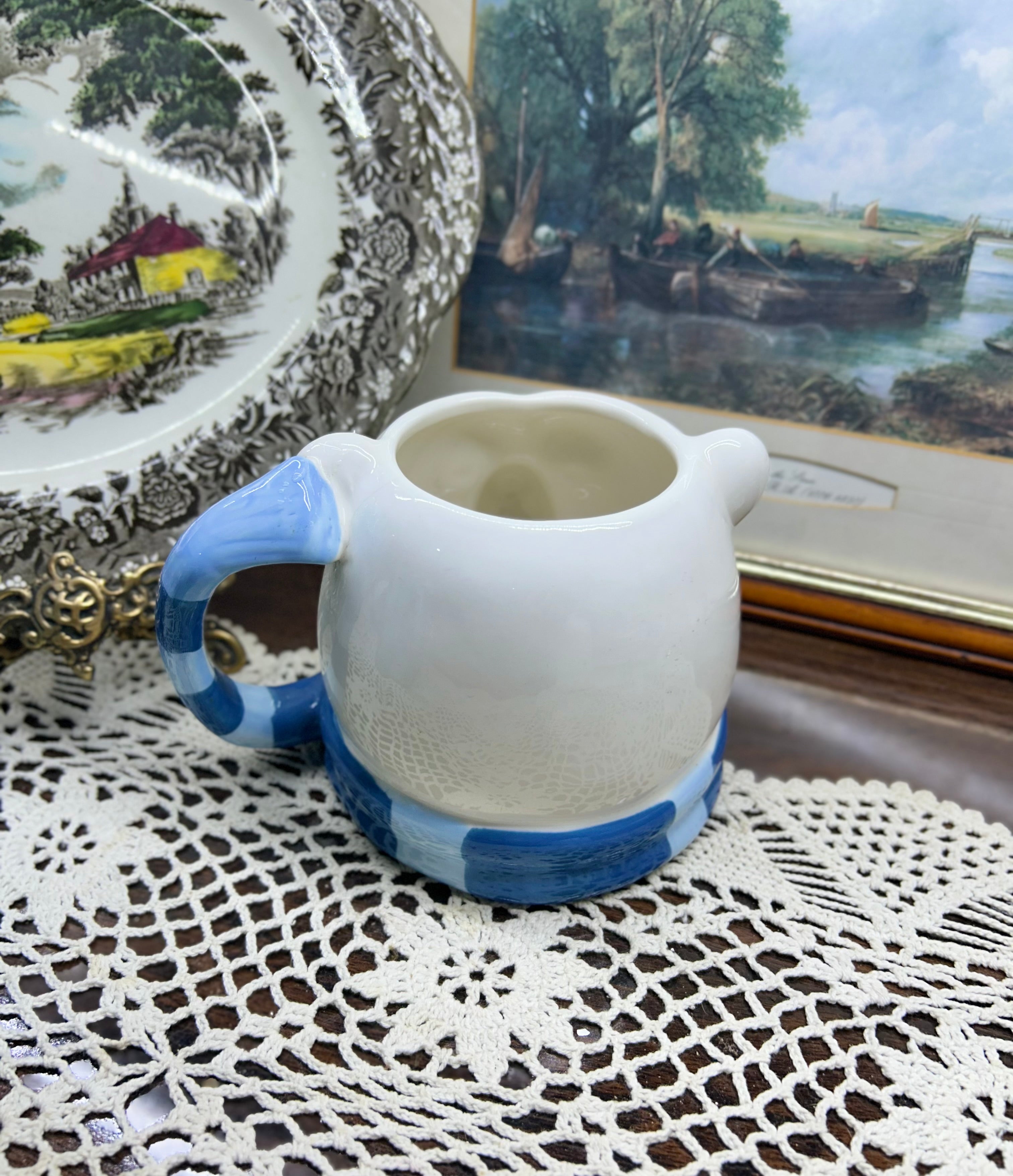 Ceramic 3D polar bear mug