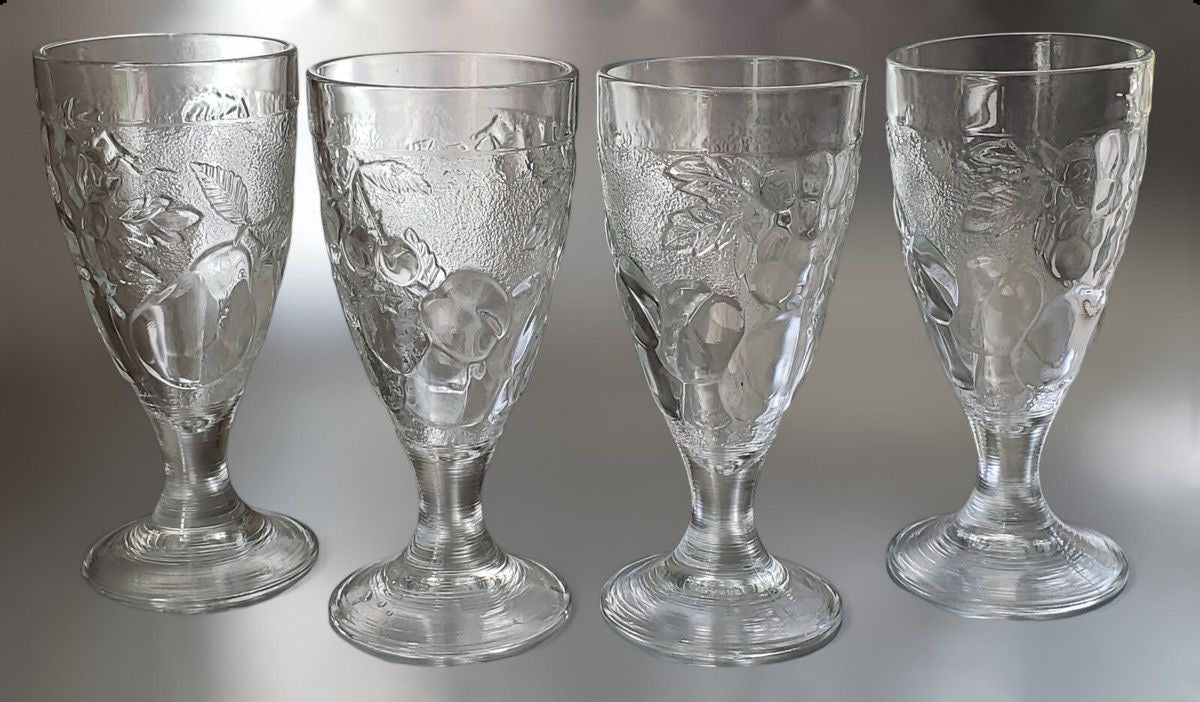 Arcoroc French Gourmande water goblets with fruit embossed glasses — SET OF 11