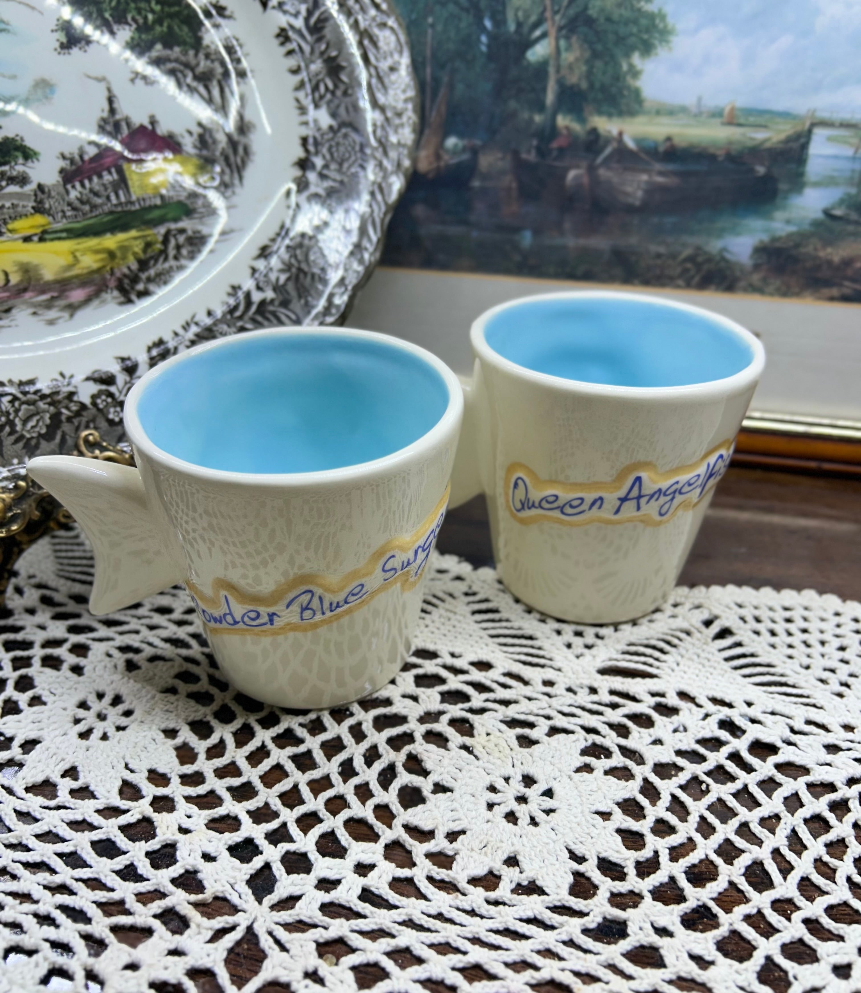 3D painted fish shaped mugs — Cermaic pair