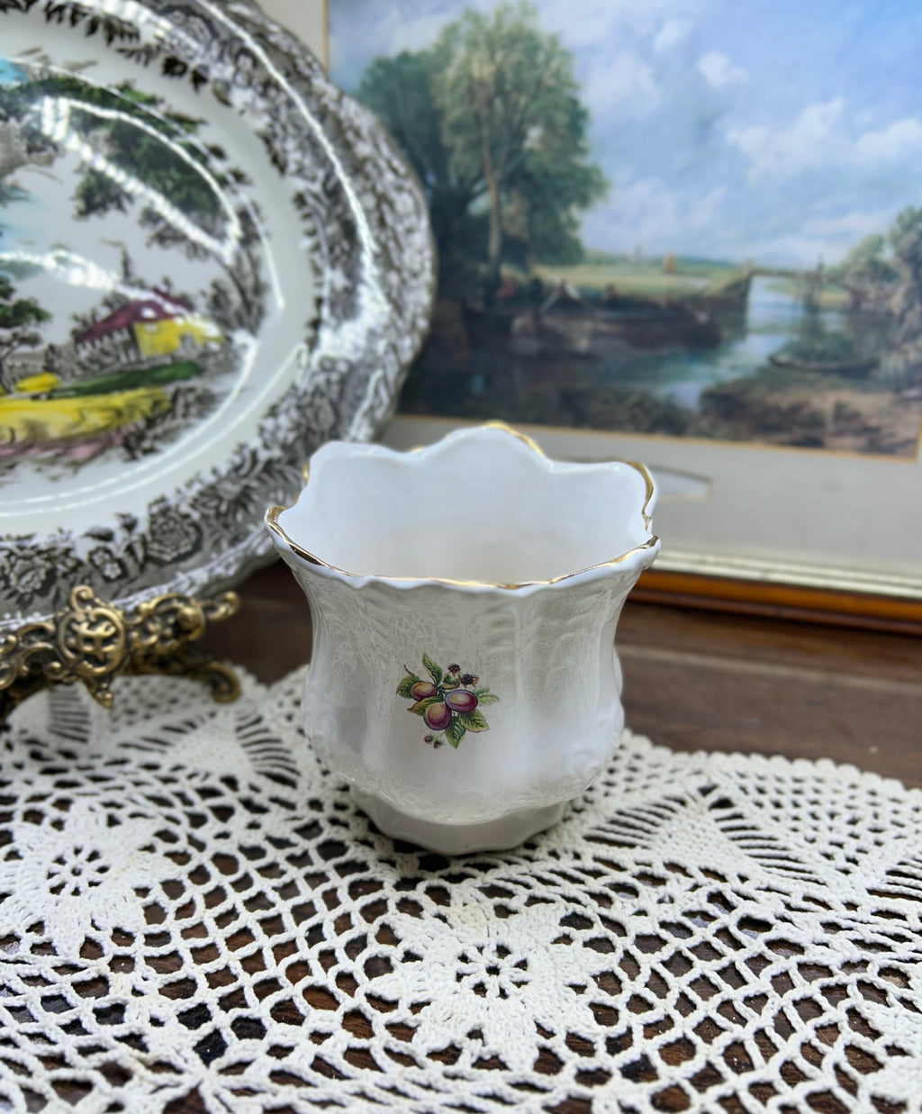 Vintage decorative porcelain floral planter pot with gold trim — England