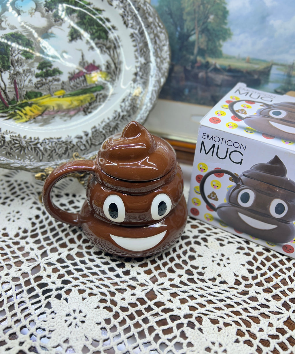 Emotive Mug from Puckator Ltd. novelty ceramic cup designed to look like an emoji with lid — boxed