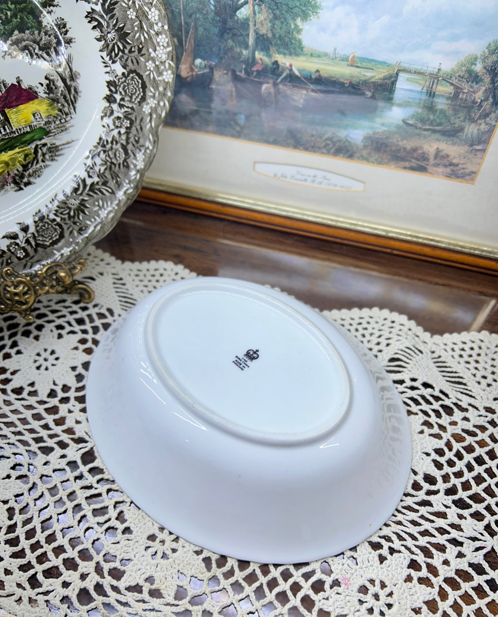 Ceramic “harvest” pattern oval serving bowl 10”