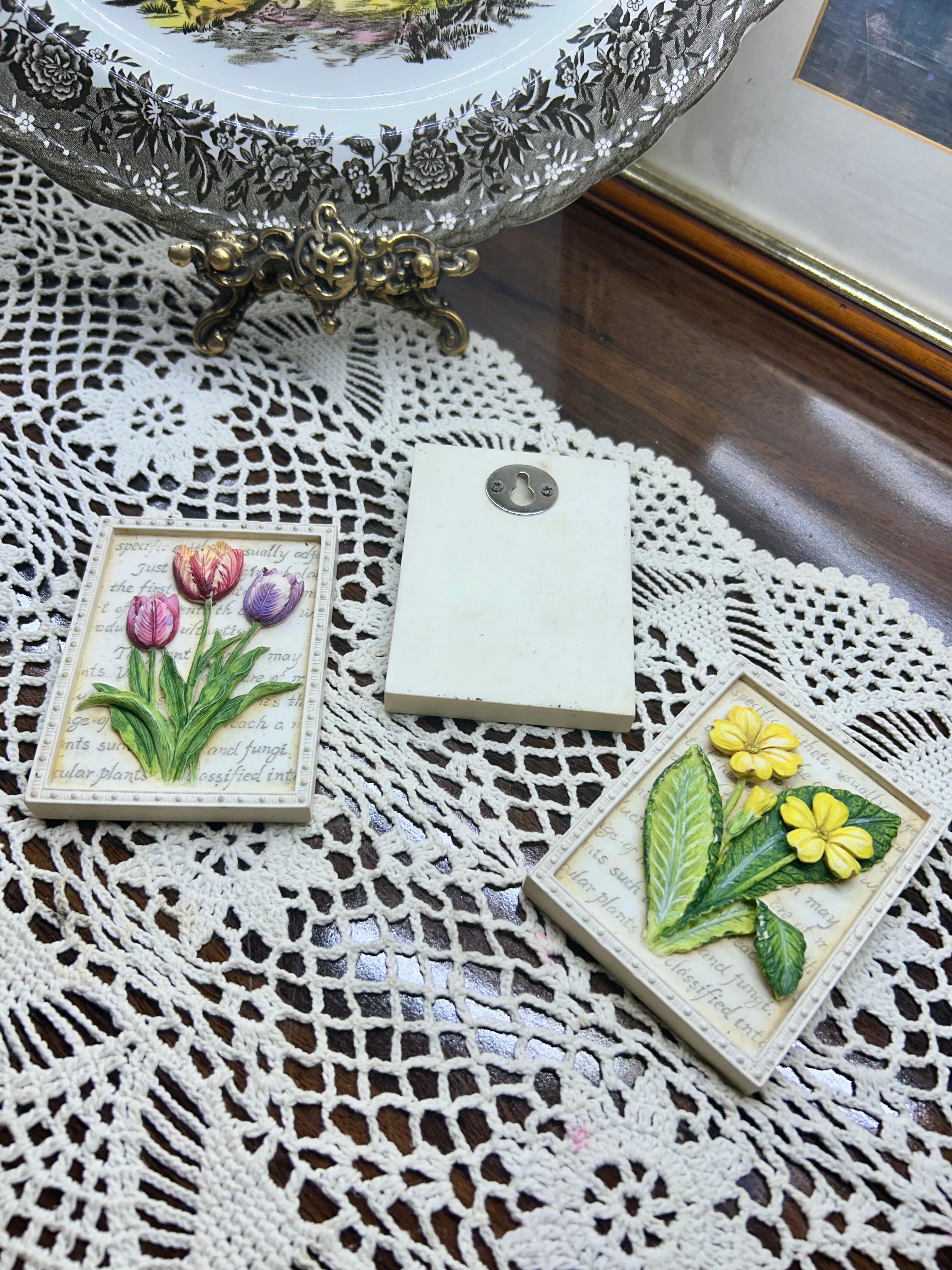 3D handpainted wall plaques — SET OF 3