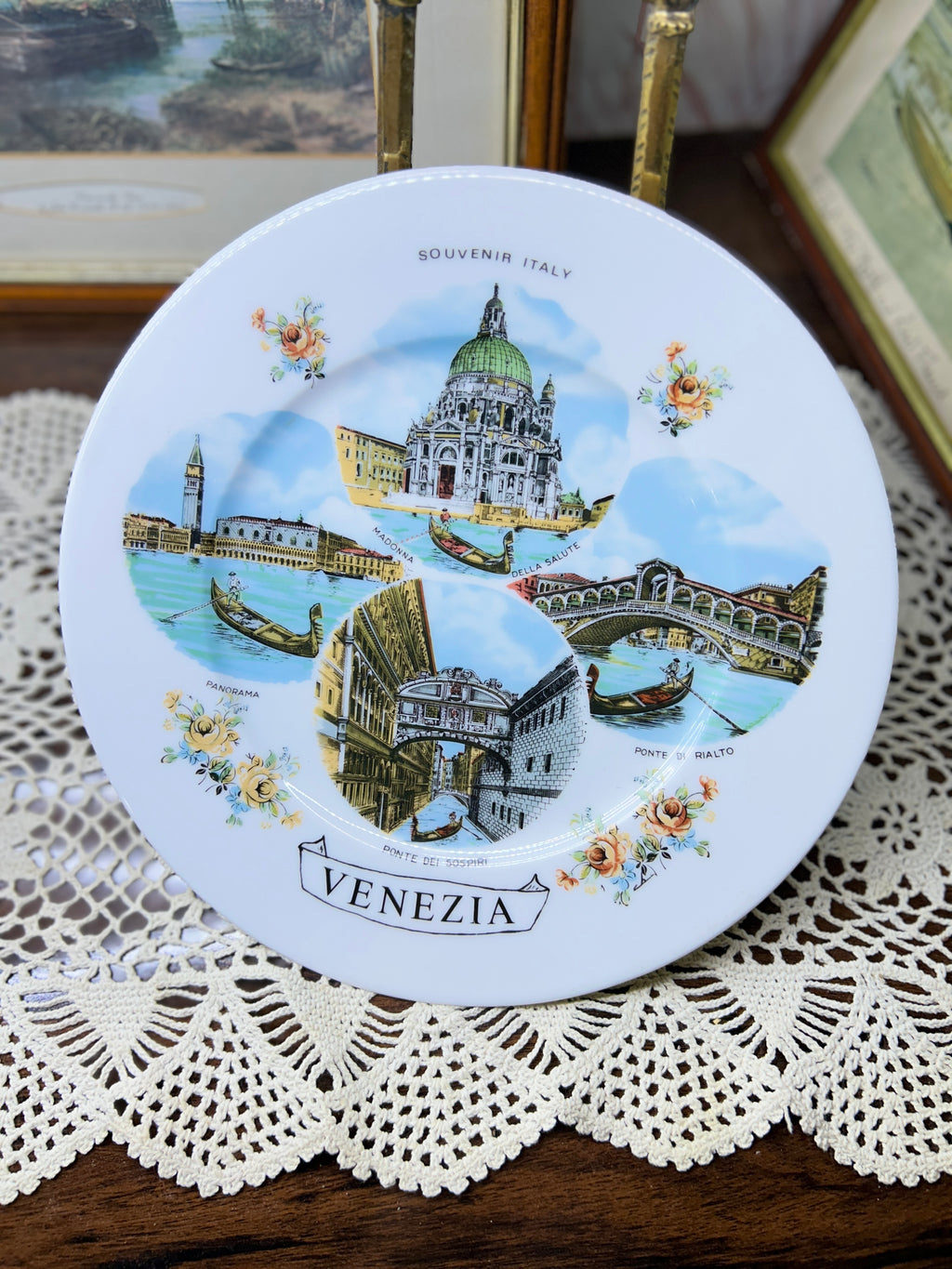 Decorative Venezia Collector wall souvenir plate — Italy 10”