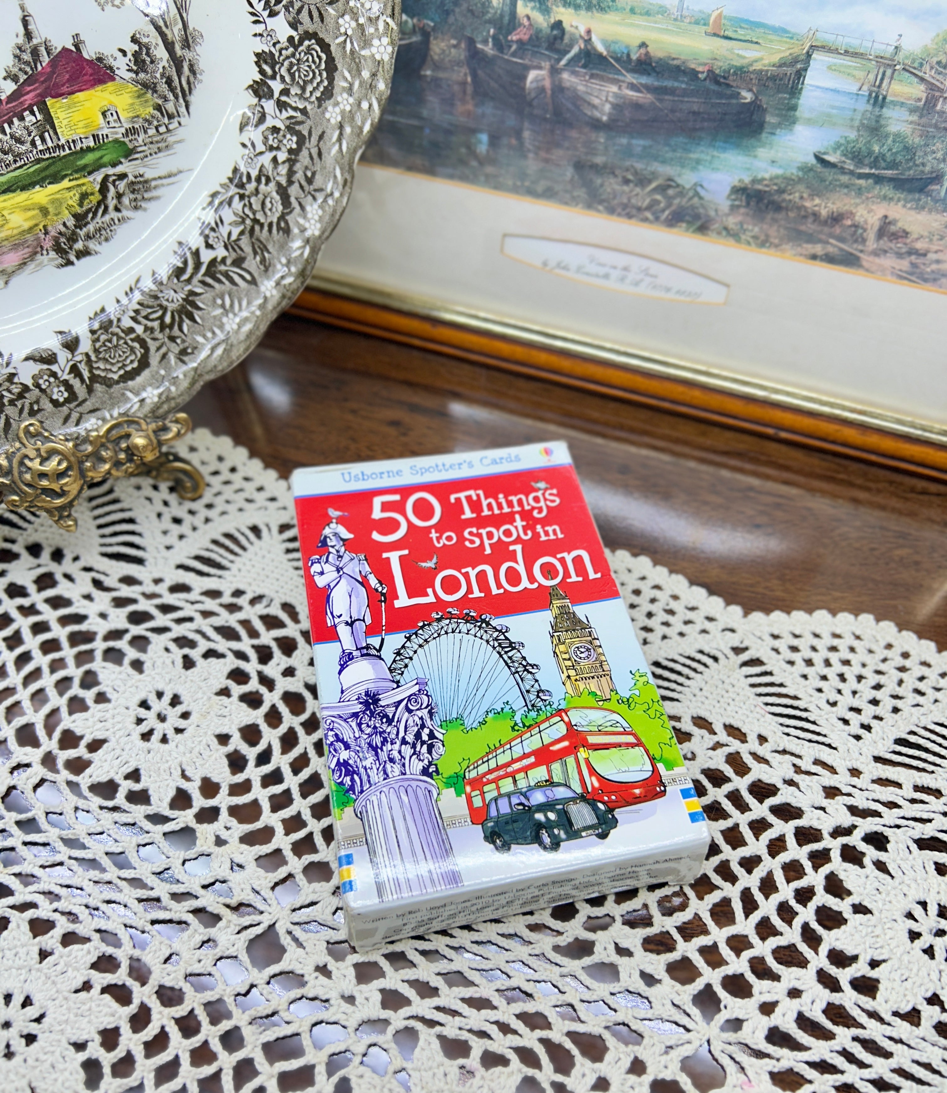 50 things to spot in London activity card deck by Usborne Publishing, written by Rob Lloyd Jones — boxed