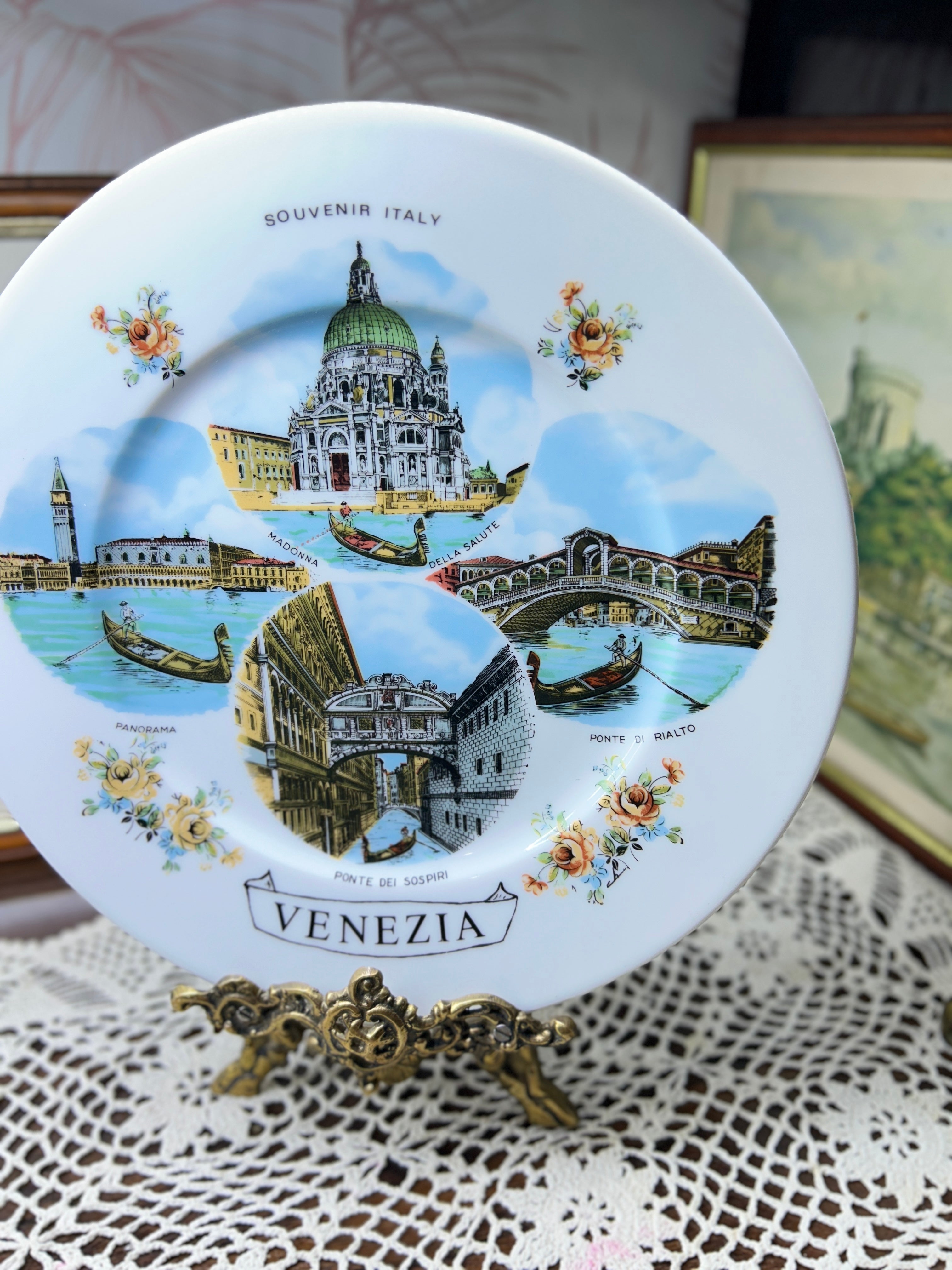 Decorative Venezia Collector wall souvenir plate — Italy 10”