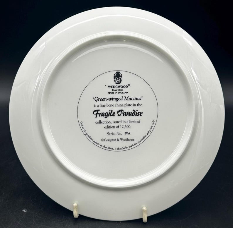 Wedgwood Fragile Paradise Parrot Plate “Winged Macaws” Limited edition 8” (with Orignal box)